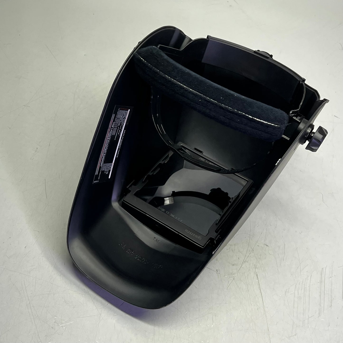 LINCOLN ELECTRIC Fixed Shade Passive Welding Helmet 10 Shade  Black K2800-1