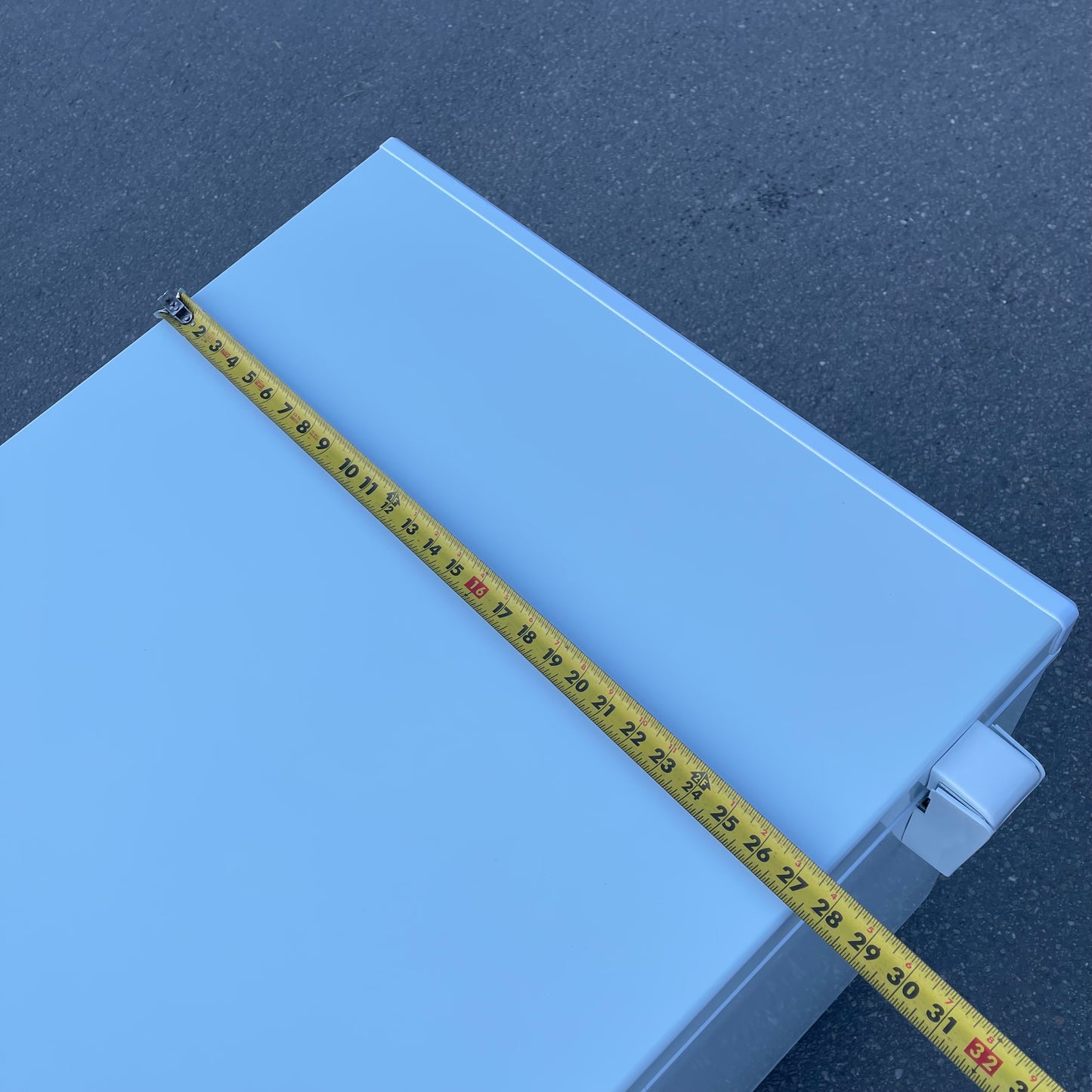 GALAXY Commercial Chest Freezer 78”x32”x27” White 177CF25HC