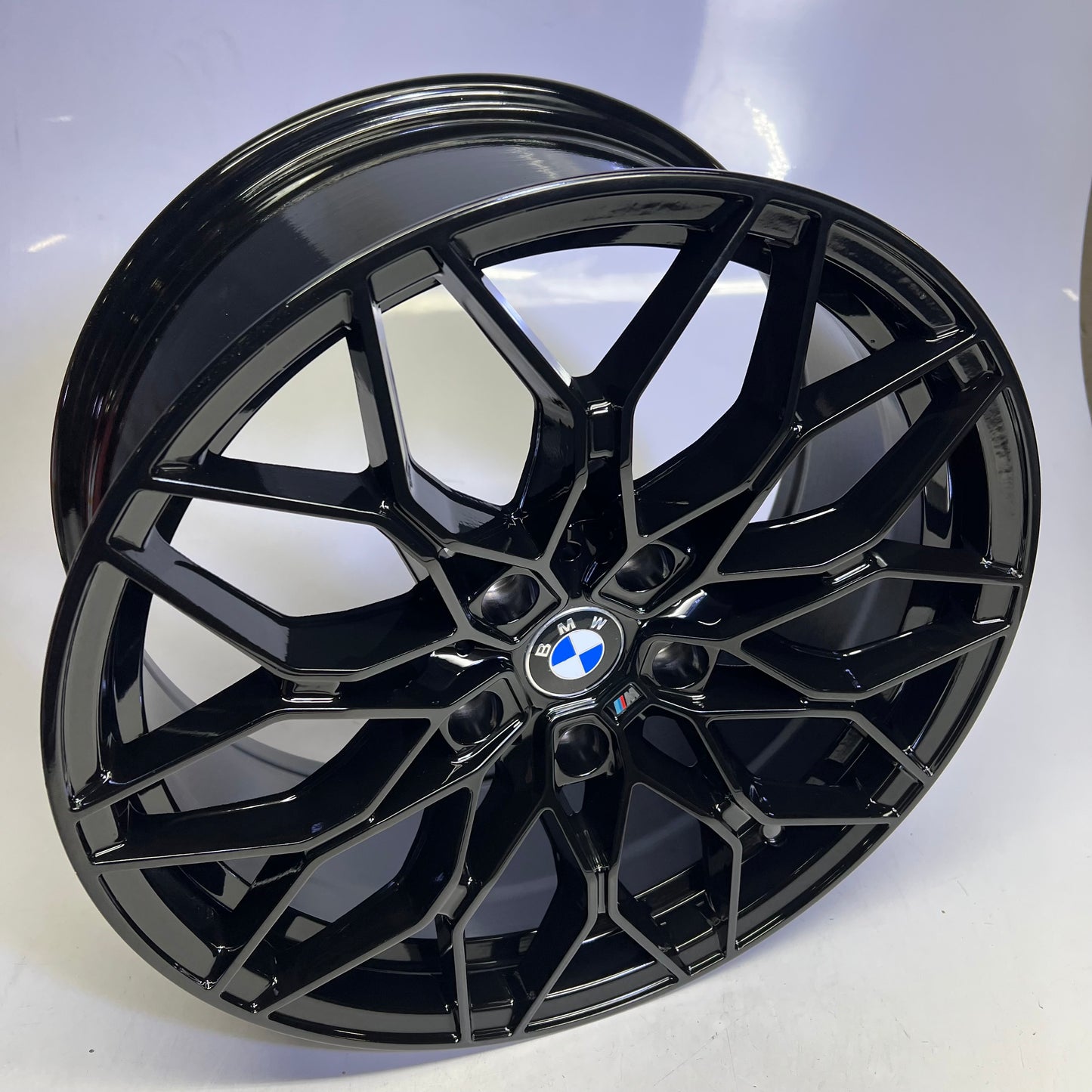 AFTERMARKET Alloy Aluminum Wheel For BMW 18x8-5x120 Pattern Gloss Black B2011-1
