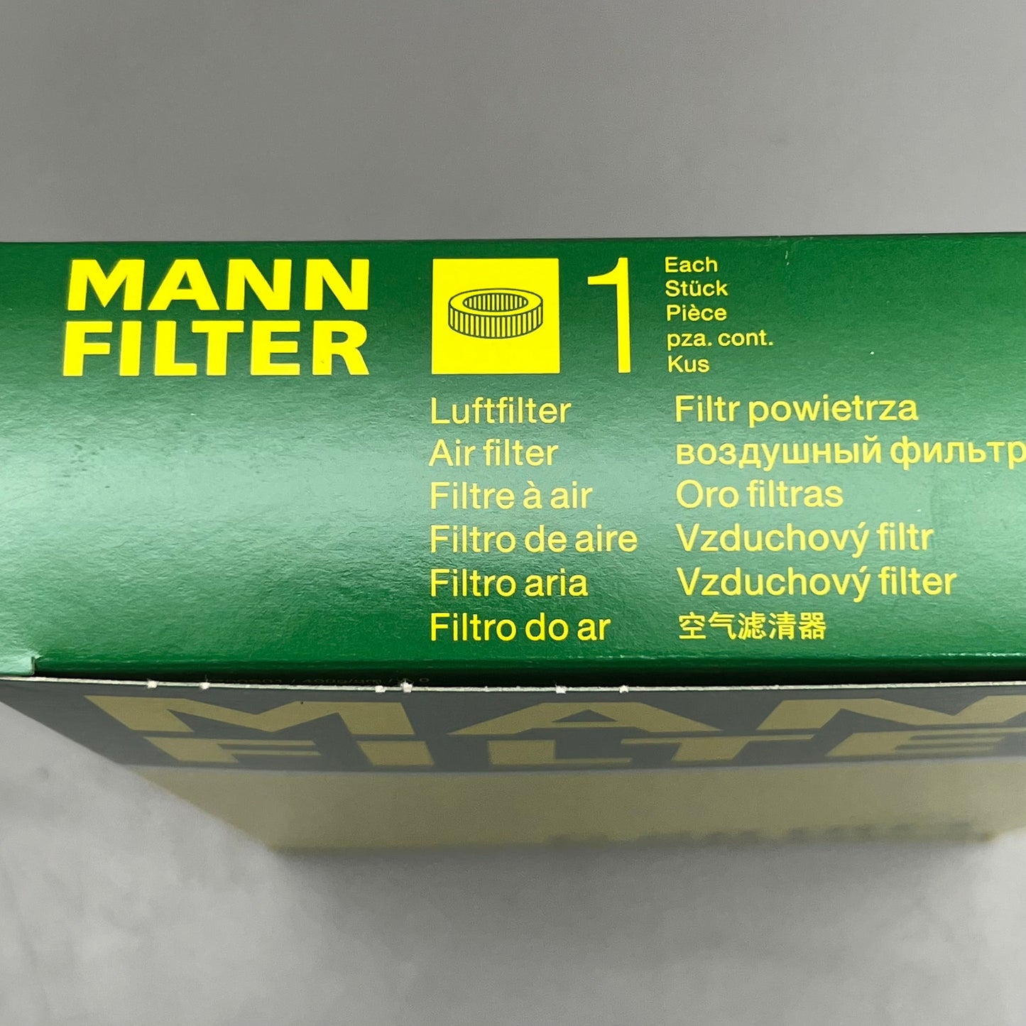 MANN FILTER  Air Filter Components Mercedes-Benz MODEL C28004