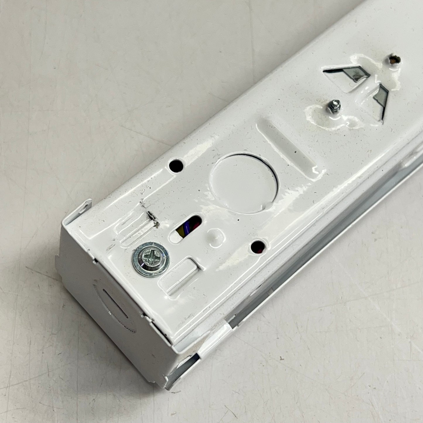 LITHONIA Led Strip Light Fixture Frosted Lens 4' 400K ZL1N L48 3000LM FST MVOLT