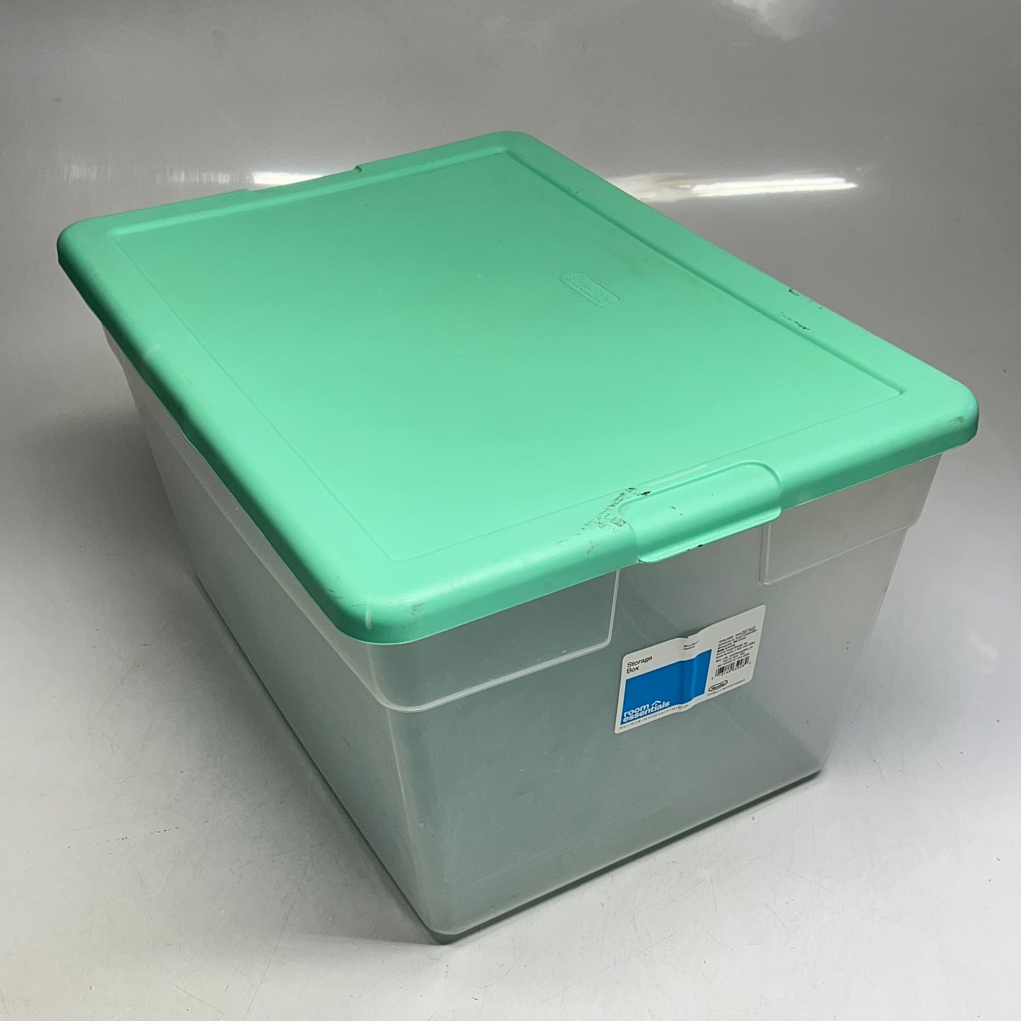 ZA@ ROOM ESSENTIALS Snap Lid Storage Containers 66qt Teal/Clear (Used)