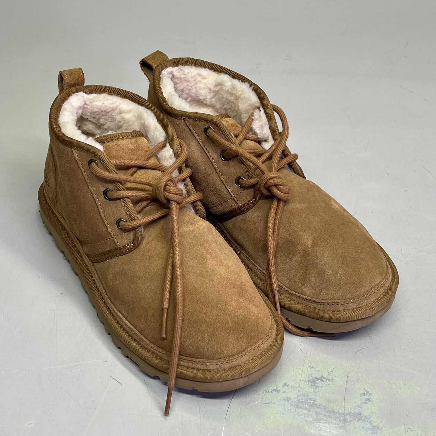 UGG Suede Neumel Ankle Boot 17mm Plush Men's Sz 9 Brown (Pre-Owned)