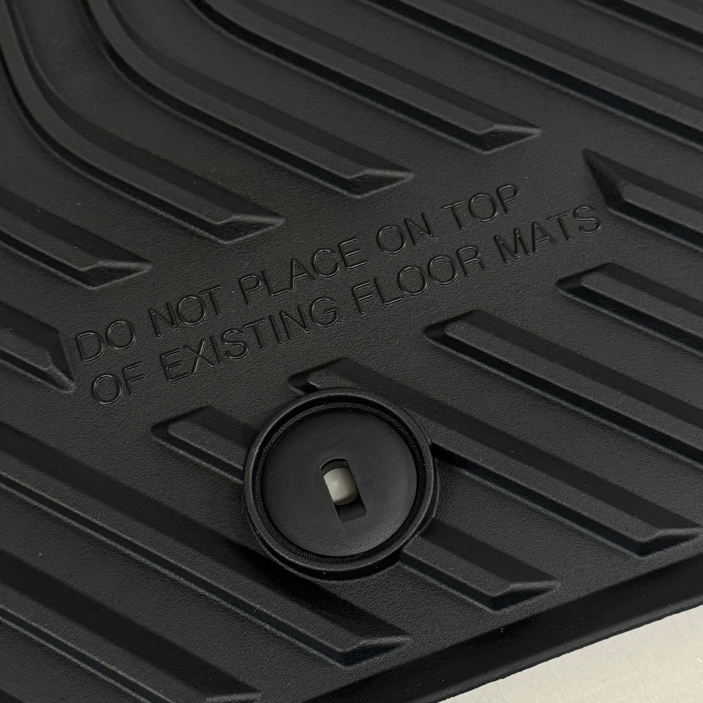 KIA (4 Piece) All Weather Floor Mats Complete Set for Forte 2020-2024 Black M6F13AC000