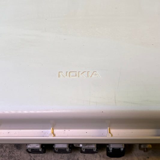 NOKIA AirScale Massive MIMO Radio Unit 475124A.101-48V DC AEHC (Pre-owned - Slightly faded and scuffed)