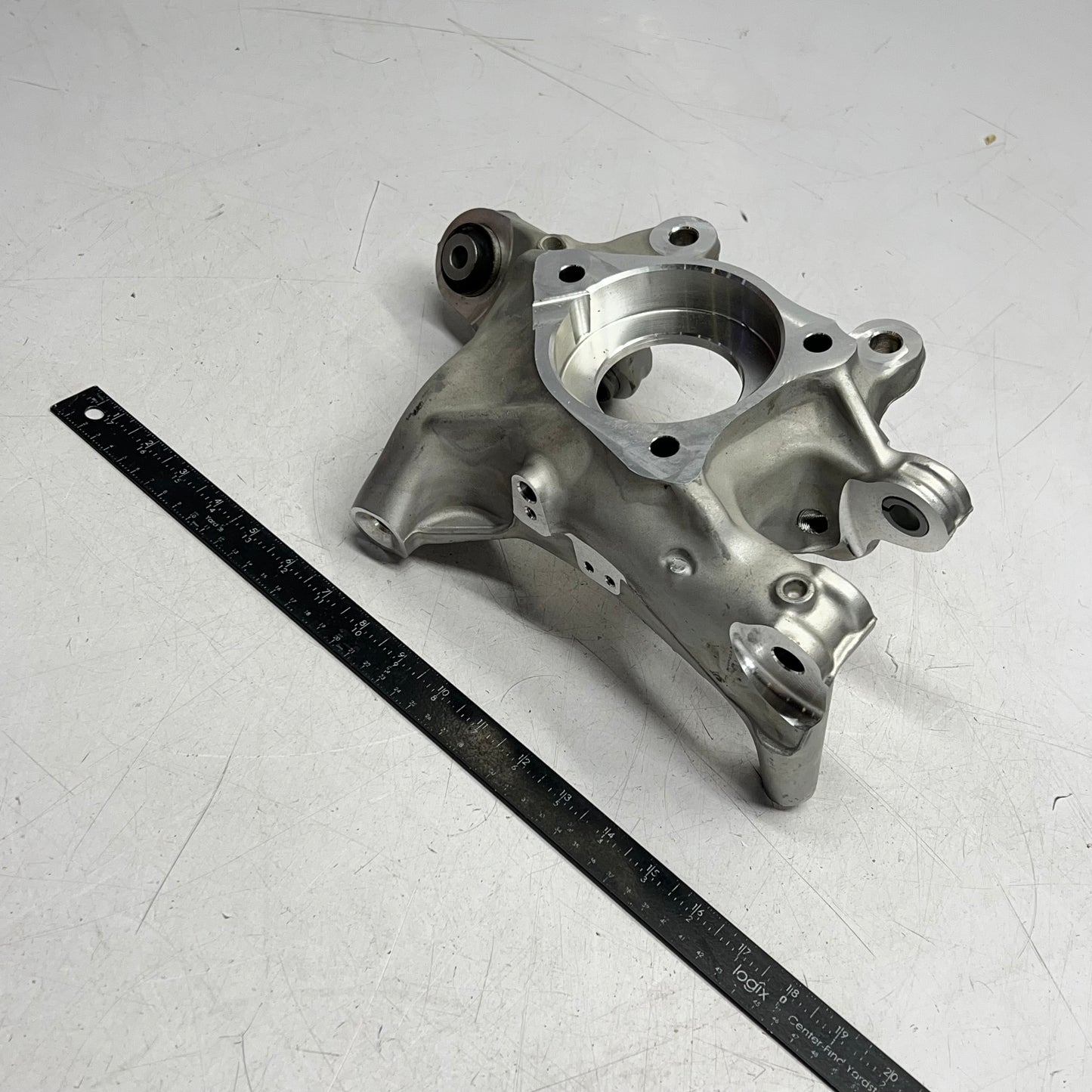 HONDA Genuine Oem Passenger Side Knuckle for 2024-25 Prologue  86589084