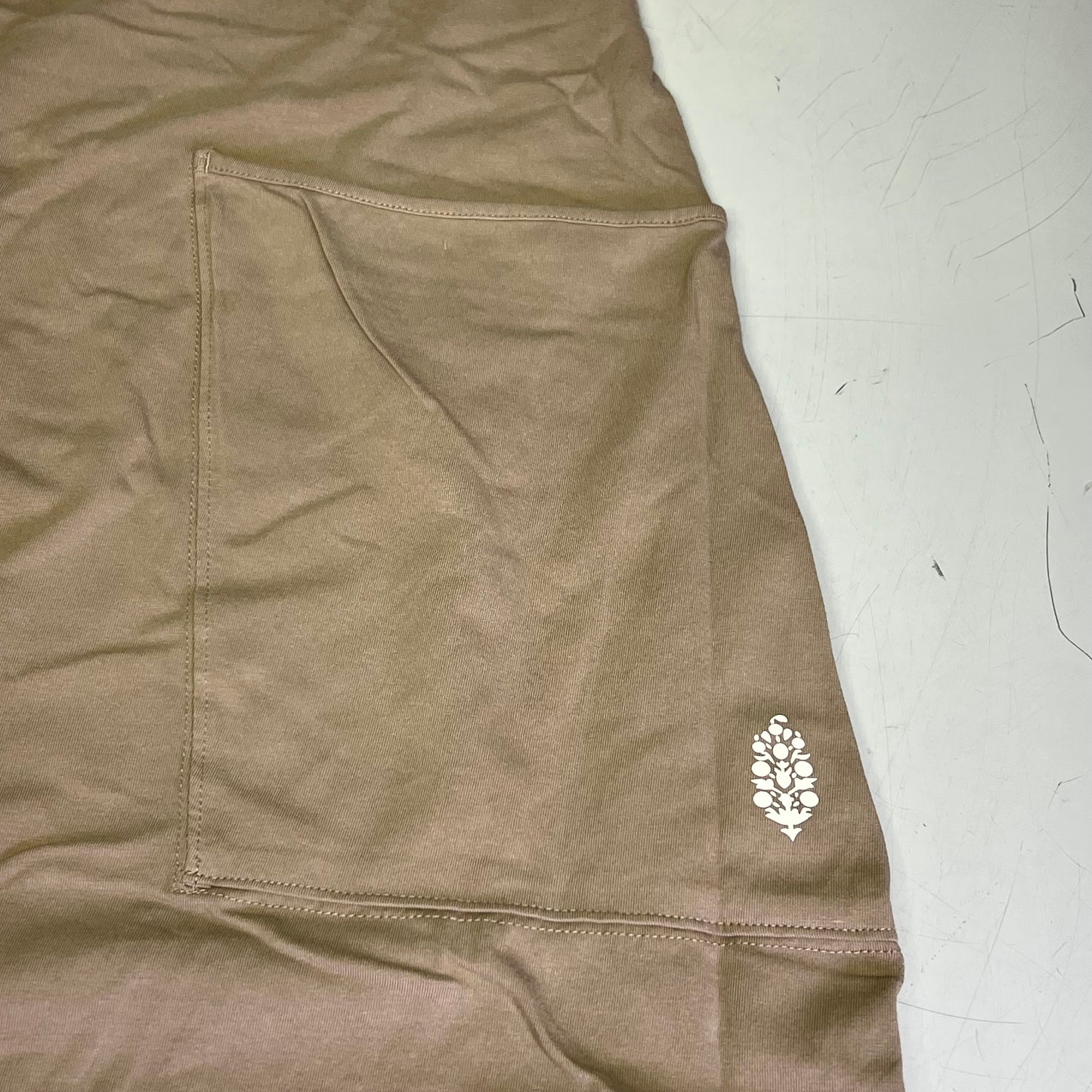 FREE PEOPLE Hot Shot Onesie Relaxed Fit Women's Sz L Mocha Latte 80029523