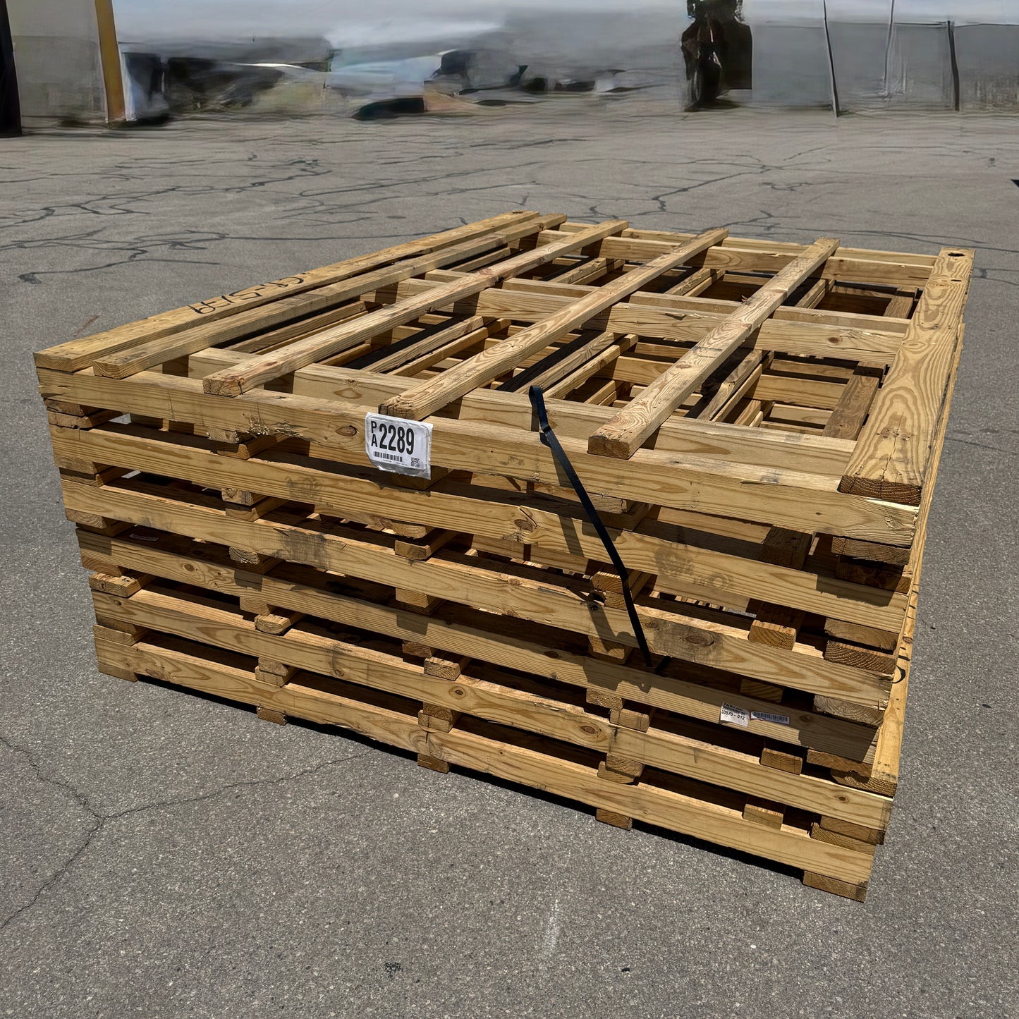ZA@ Stack of 6 Wood Jumbo Pallets 126”x88” (AS-IS)