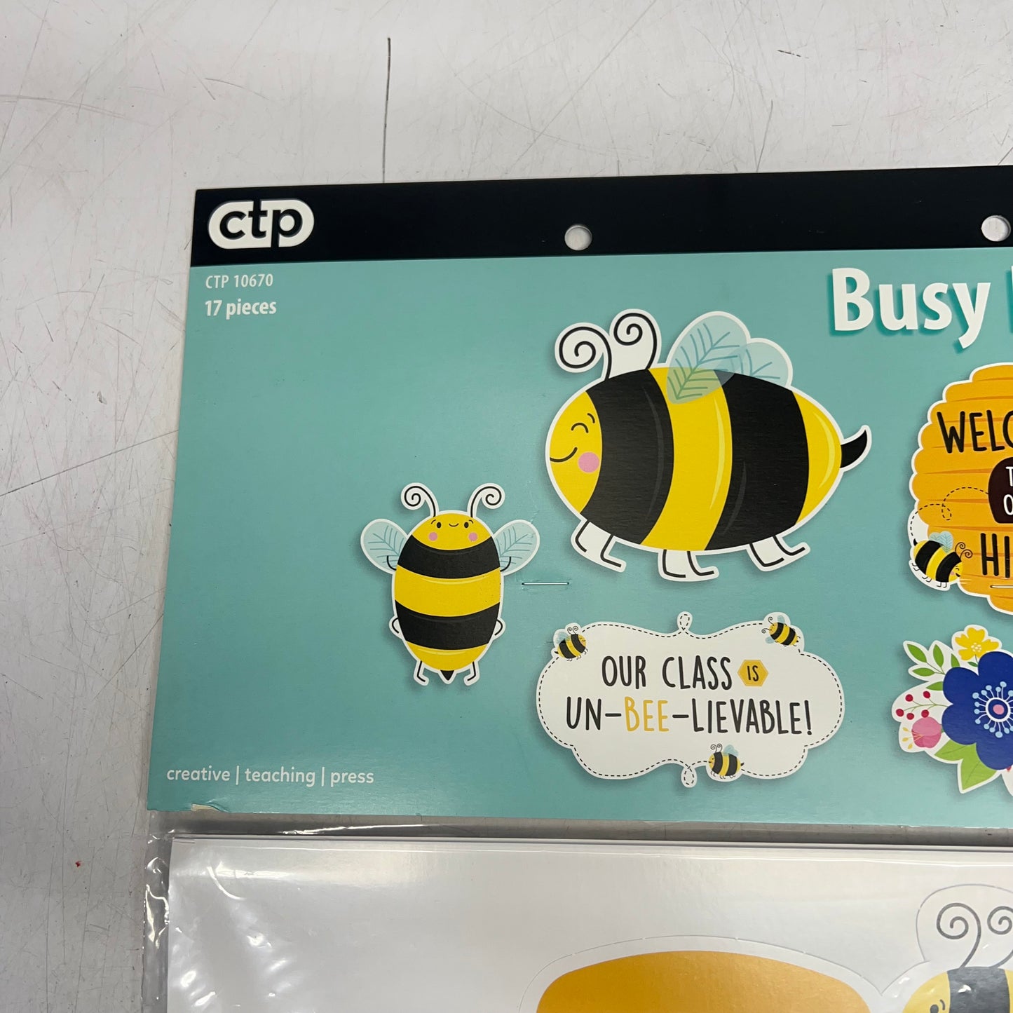 CREATING TEACHING PRESS (2 PACK) Busy Bees Bulletin Board 17 Piece  CTP 10670