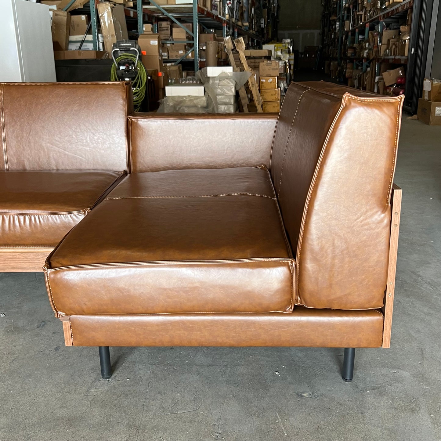 Leather Sectional Sofa 92"L x 55"W x 33"H Brown (New Other)