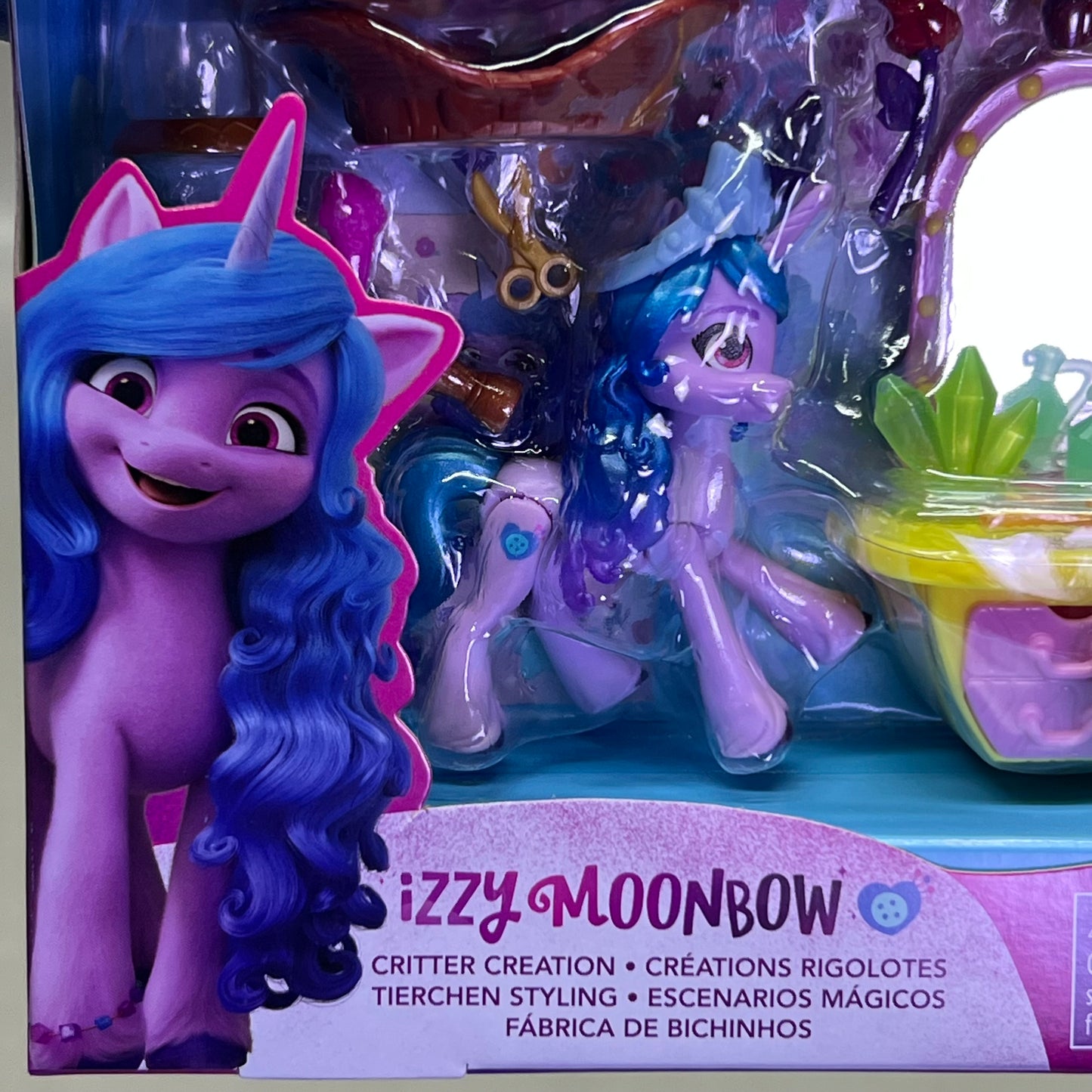 HASBRO My Little Pony Izzy Moon Bow 25+ Pcs Purple