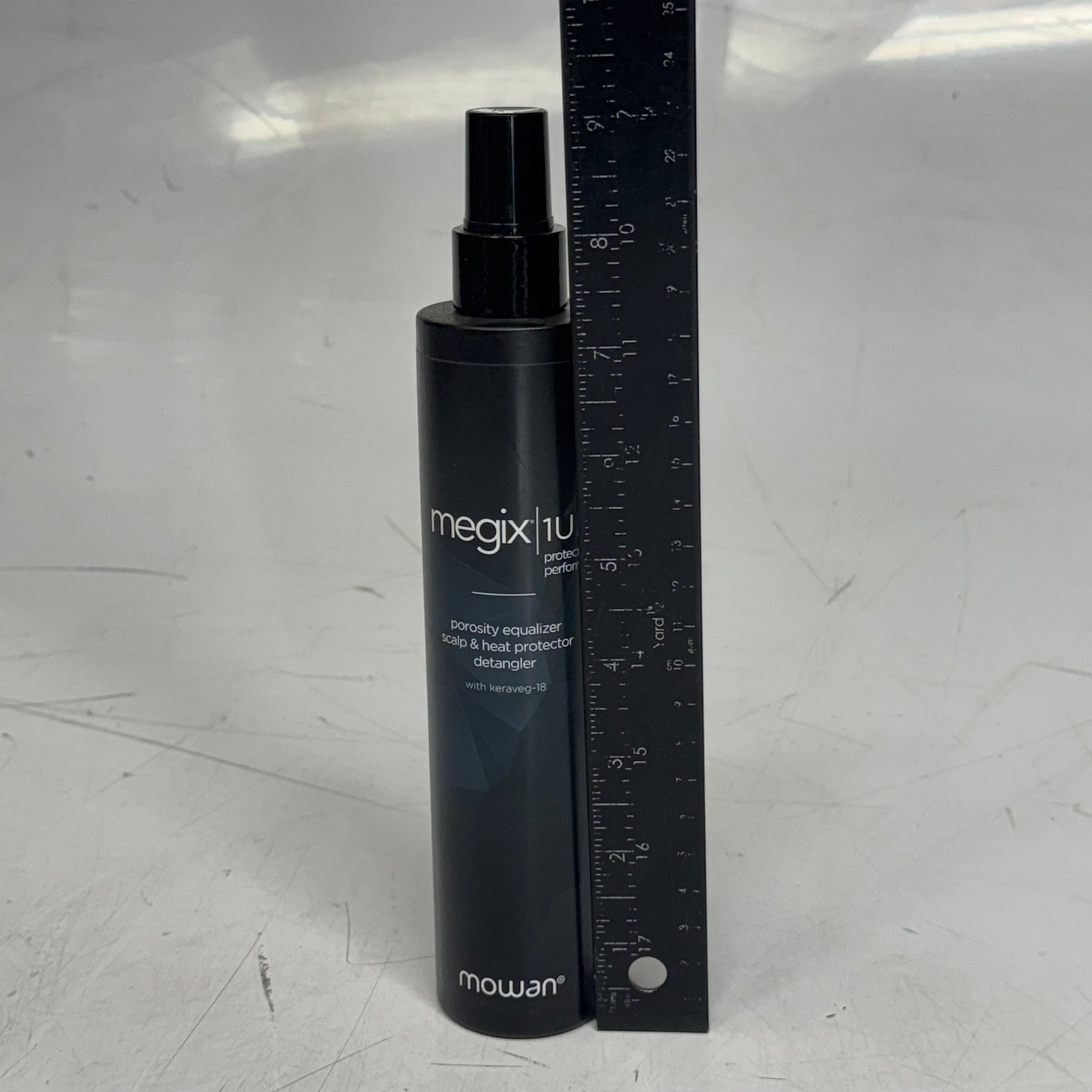 MOWAN MEGIX 1UP Porosity Equalizer Scalp & Heat Protector Detangles with Keraveg-18 8.4 fl oz.