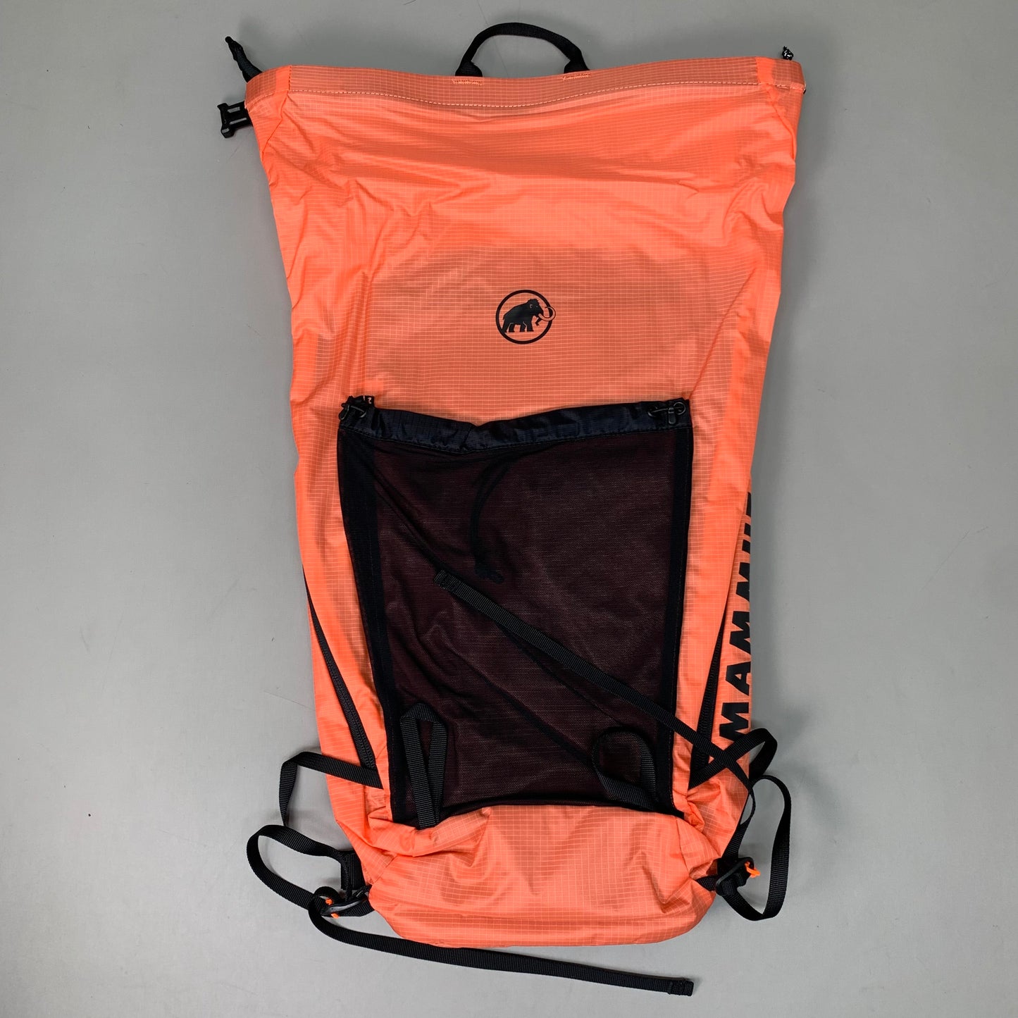 MAMMUT Aenergy 18 Liter Ultra Light Hiking Backpack Salmon 2530-00880