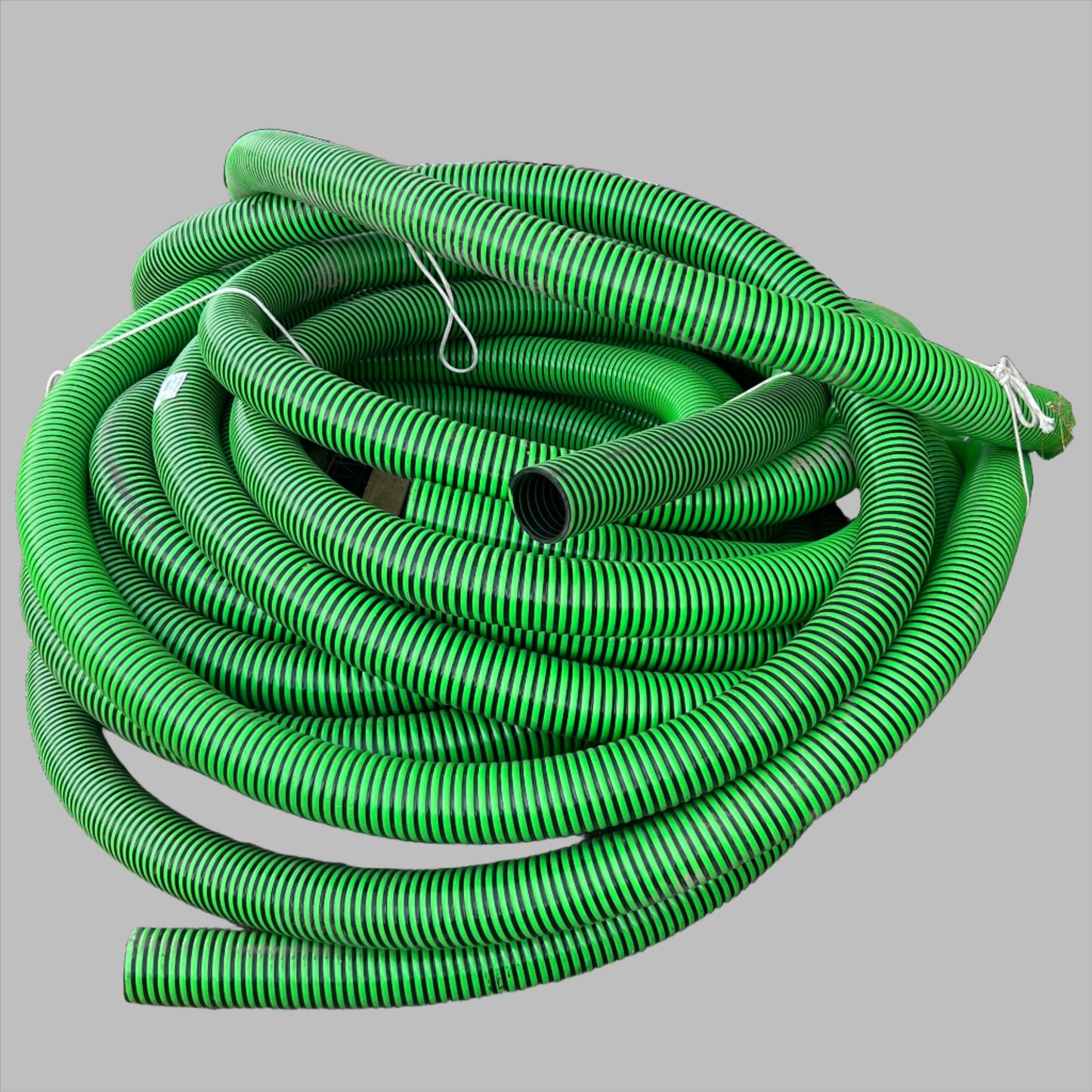 Industrial Flex Hose 50'X4" Corrugated Flexibility Green/Black New with Scuffs