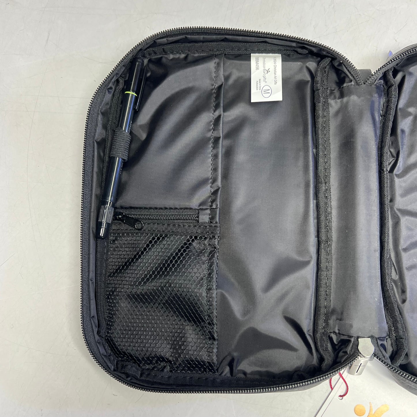 CHRISTIAN ART GIFTS Two-fold Faux Leather Organizer Bible Cover 6"x9" Black