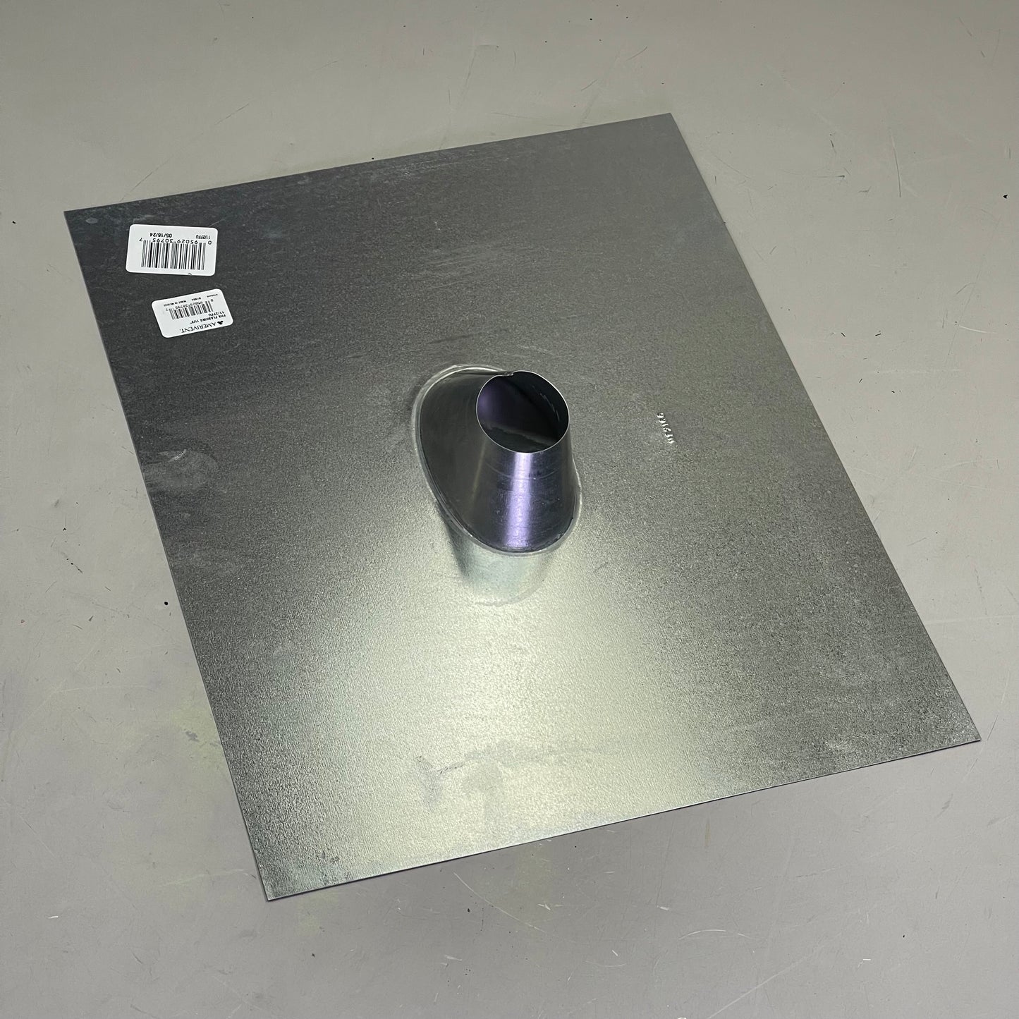 AMERIVENT Round Vent Flashing 1-1/2" Dia Galvanized Steel AMV112FFU