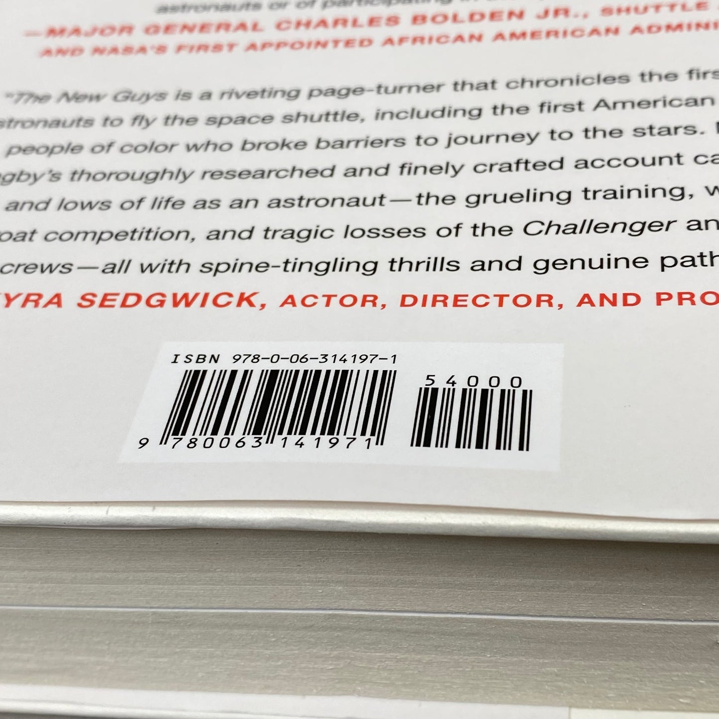 WILLIAM MORROW Meredith Bagby; The New Guys: The Historic Class Of Astronauts (As Is-Used Good)528 Pages