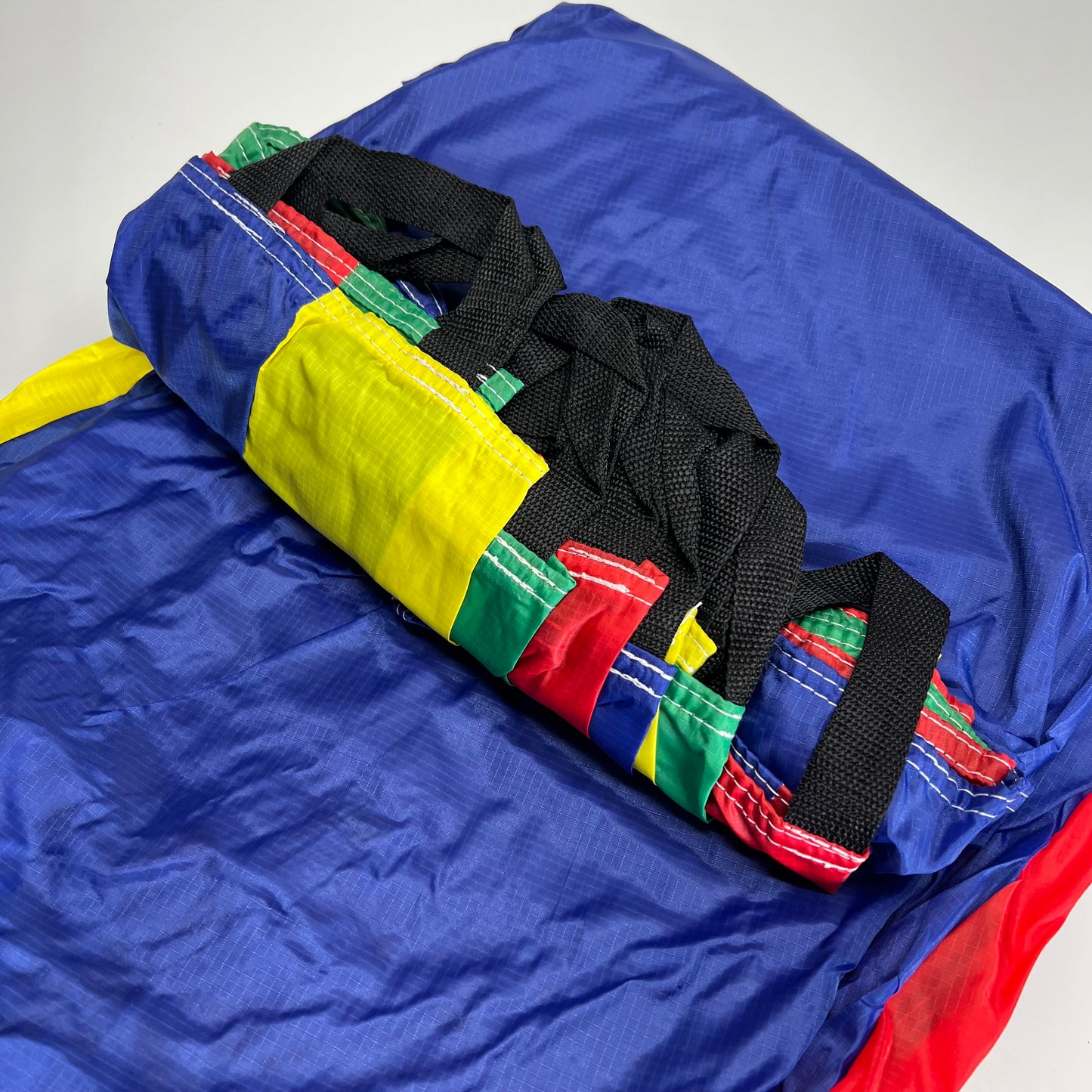 MARTIN Sports Parachute Rip-stop Material  20' Dia 16 Handles Rainbow 1PCP19