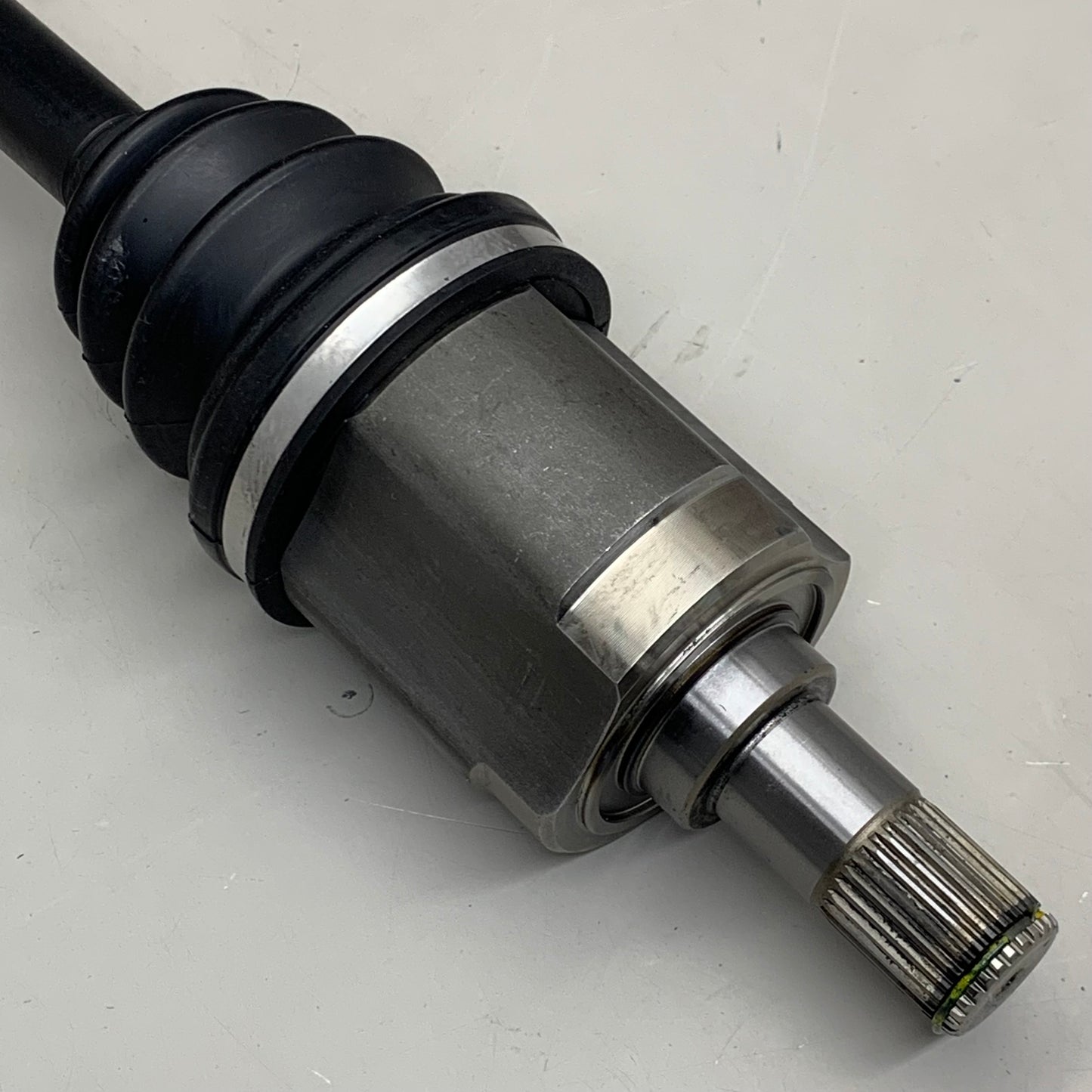 NAPA Premium CV Drive Axle Grooved 27 Spline 26.69" for Honda Element 94-6058