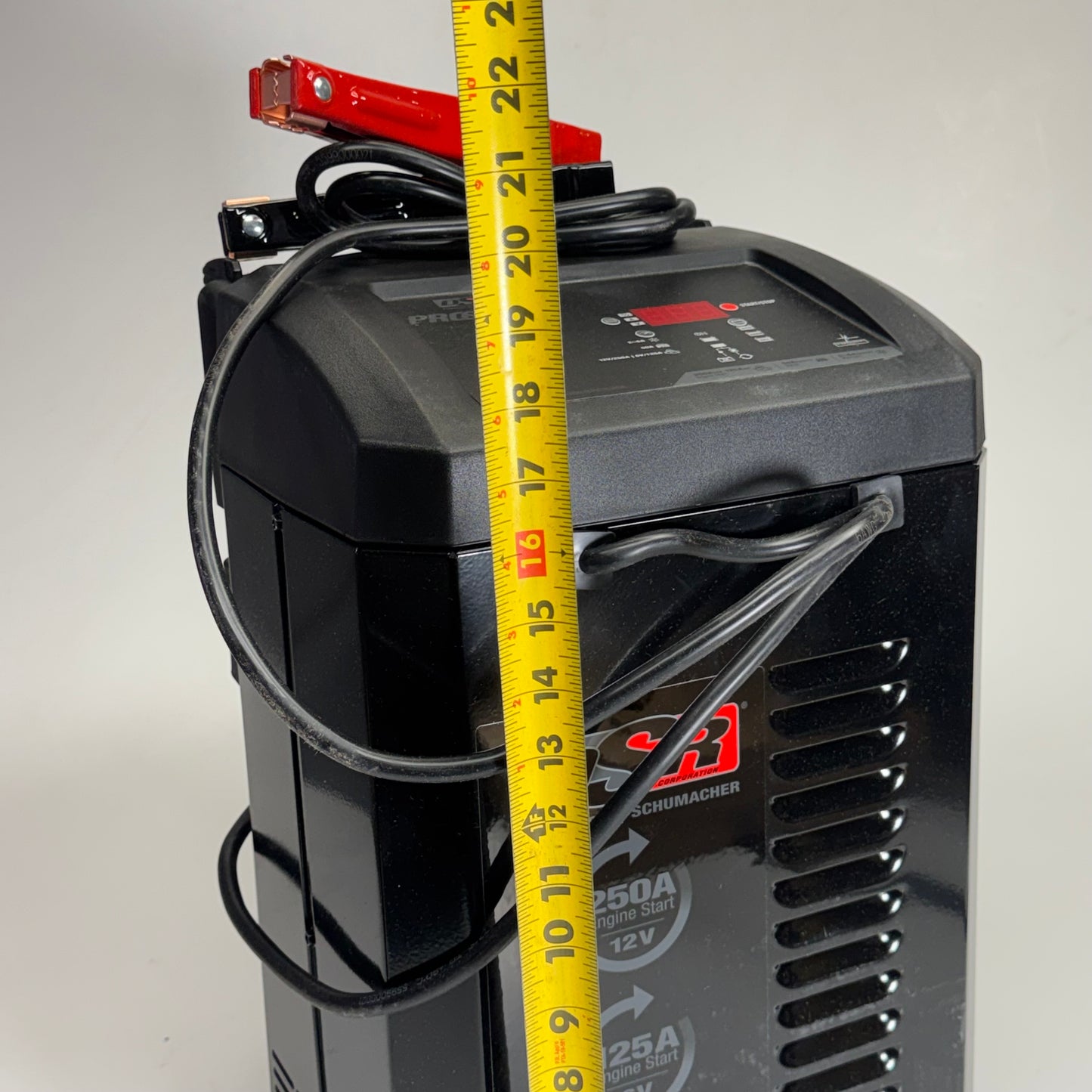 DSR ProSeries Battery Charger 250A/12V Black DSR131 (New Other, Distressed Box)