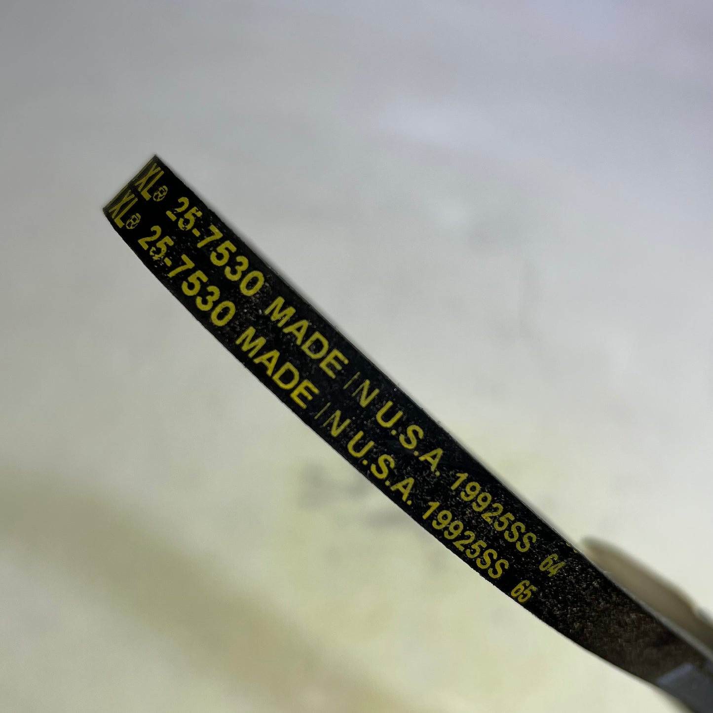 NAPA High Capacity V-Belt For Audi, Pontiac & More HC41 13/32" X 53 7/8" 257530