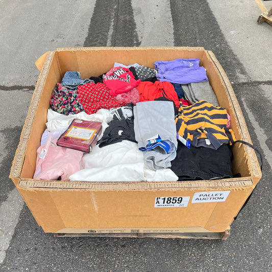 ZA@ Pallet of MIXED Assorted Clothing Men's, Women's & Childrens  (AS-IS)