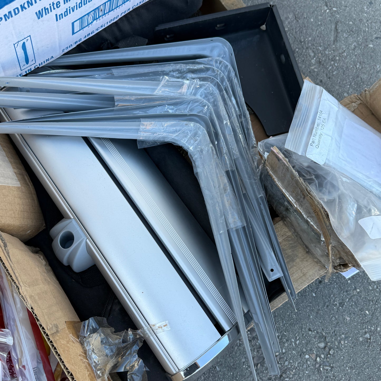 ZA@ Pallet of MIXED Paper Cups, Brackets, Fenders, Mate, Plumbing Parts, Hot Cup Sleeves, Bike Fender, & MORE! (AS-IS)