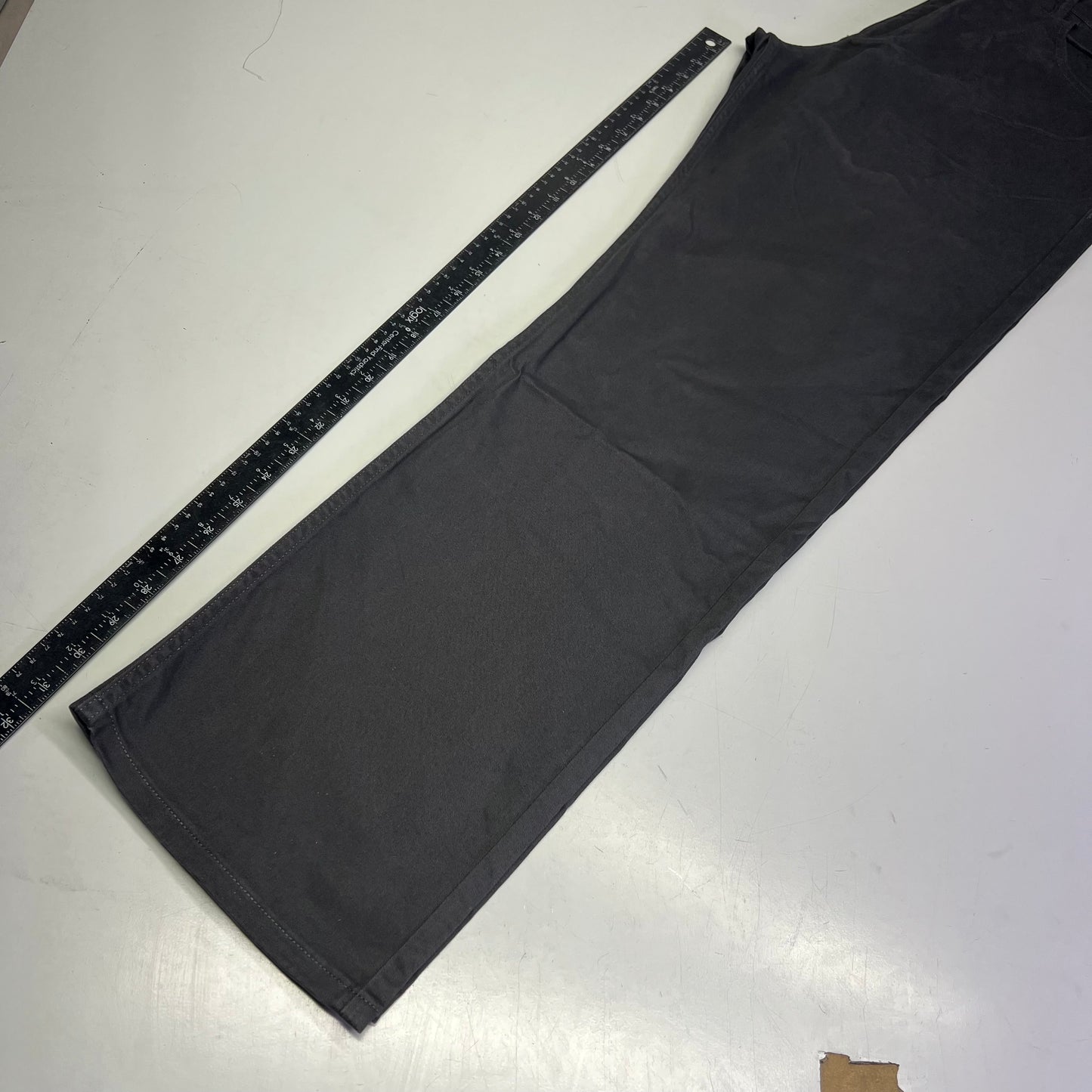 DOCKERS All Seasons Tech Straight Fit Jean Cut Pant Men's Sz 36x32 Steelhead