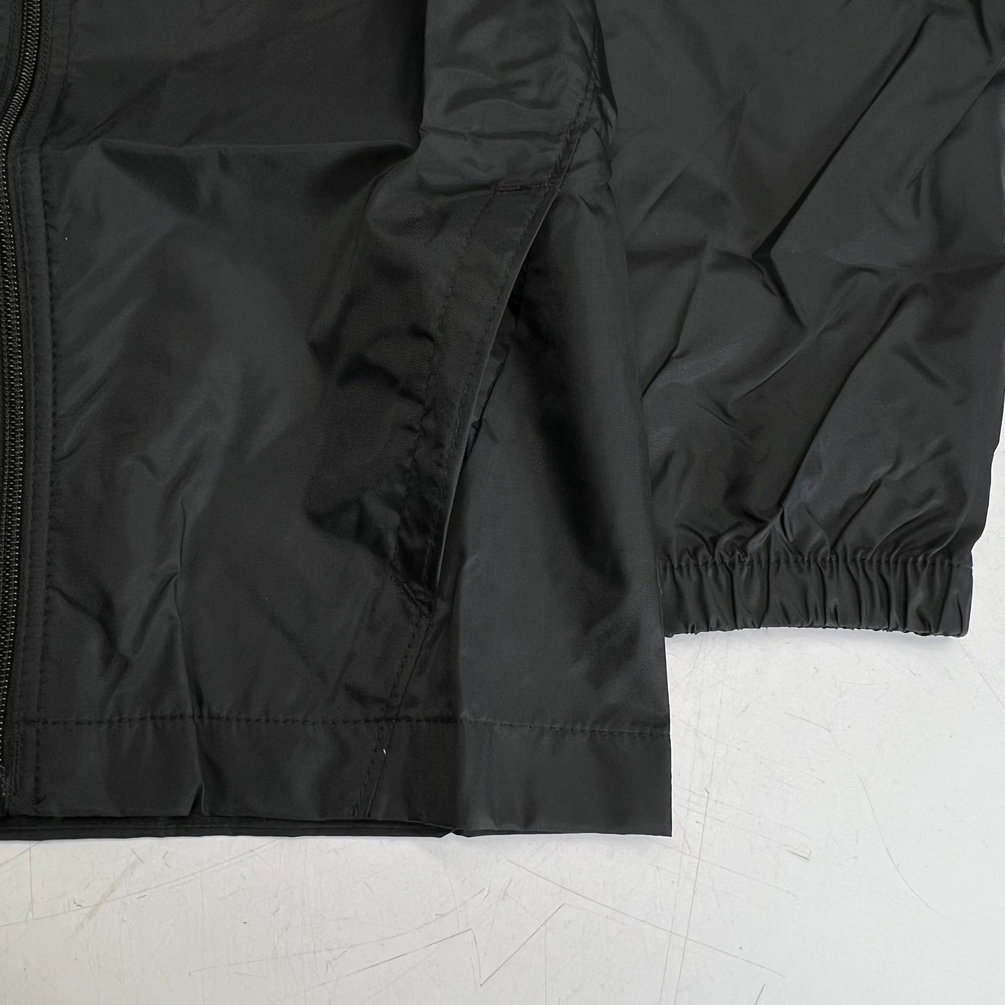 COLUMBIA Waterproof Fabric Glenmaker Jacket  Boy's Sz S  Black RB3416-009