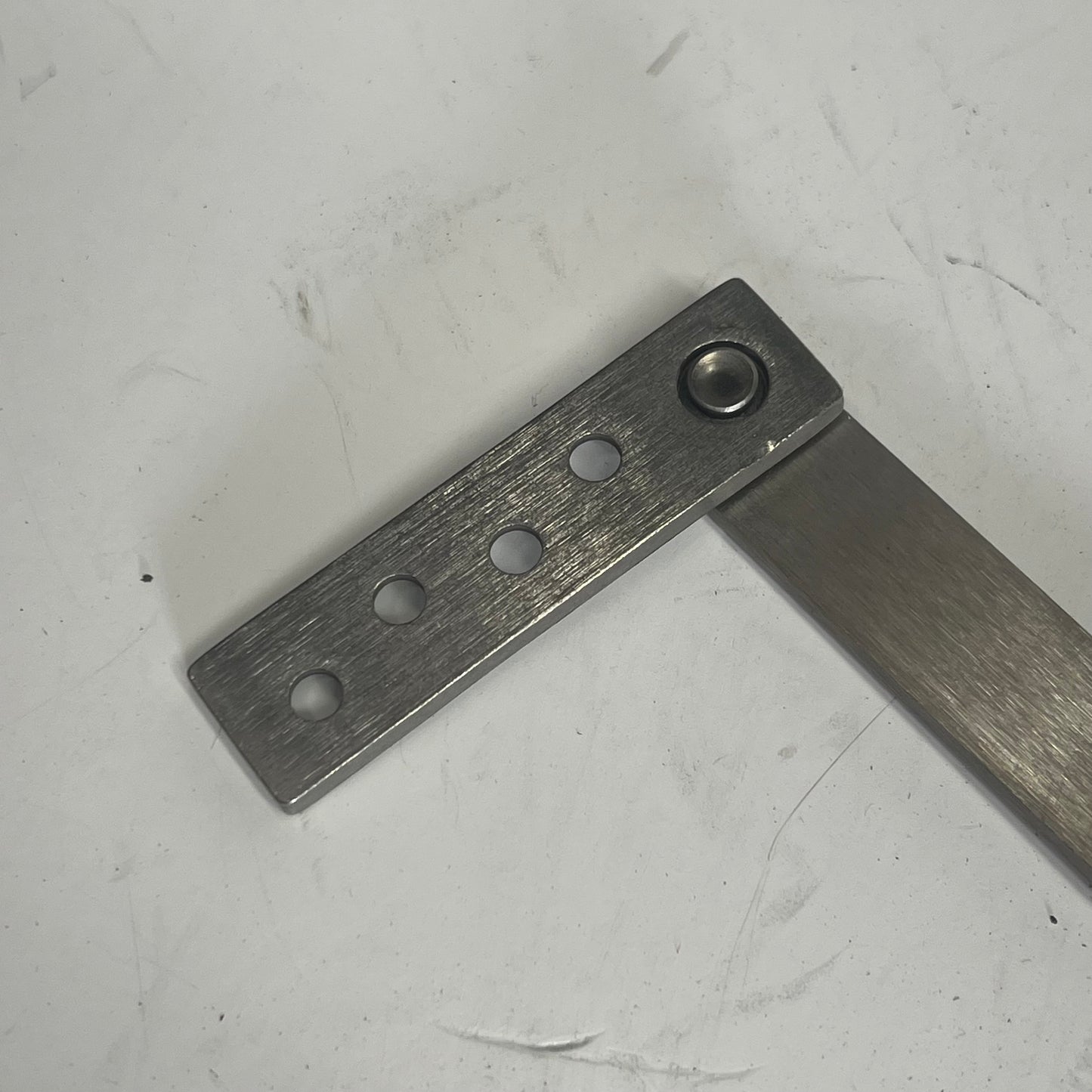 ARCHITECTURAL BUILDERS 4400 Series Surface Mount Overhead Stop & Holder 4424RA