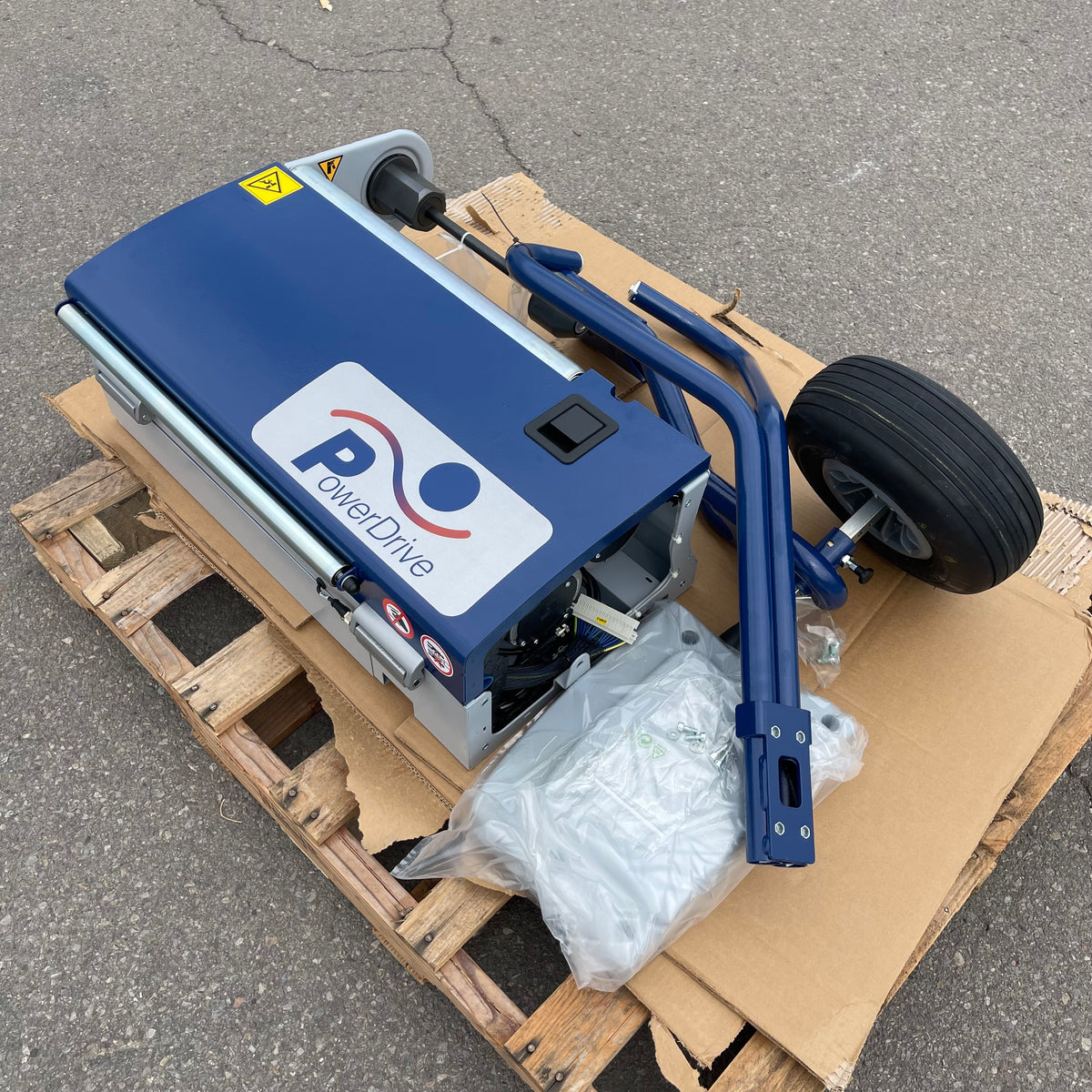 ROBOPAC Robot S7 Parts Including "PowerDrive" Blue