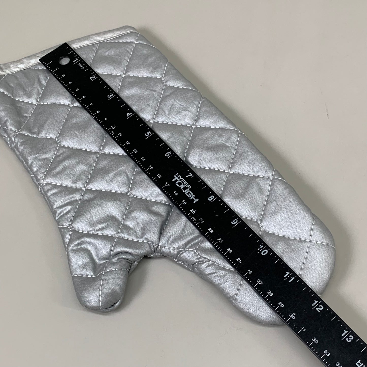 INTEDGE MANUFACTURE INC. Restaurant Grade Silicone Coated Mitts Silver 13" USA