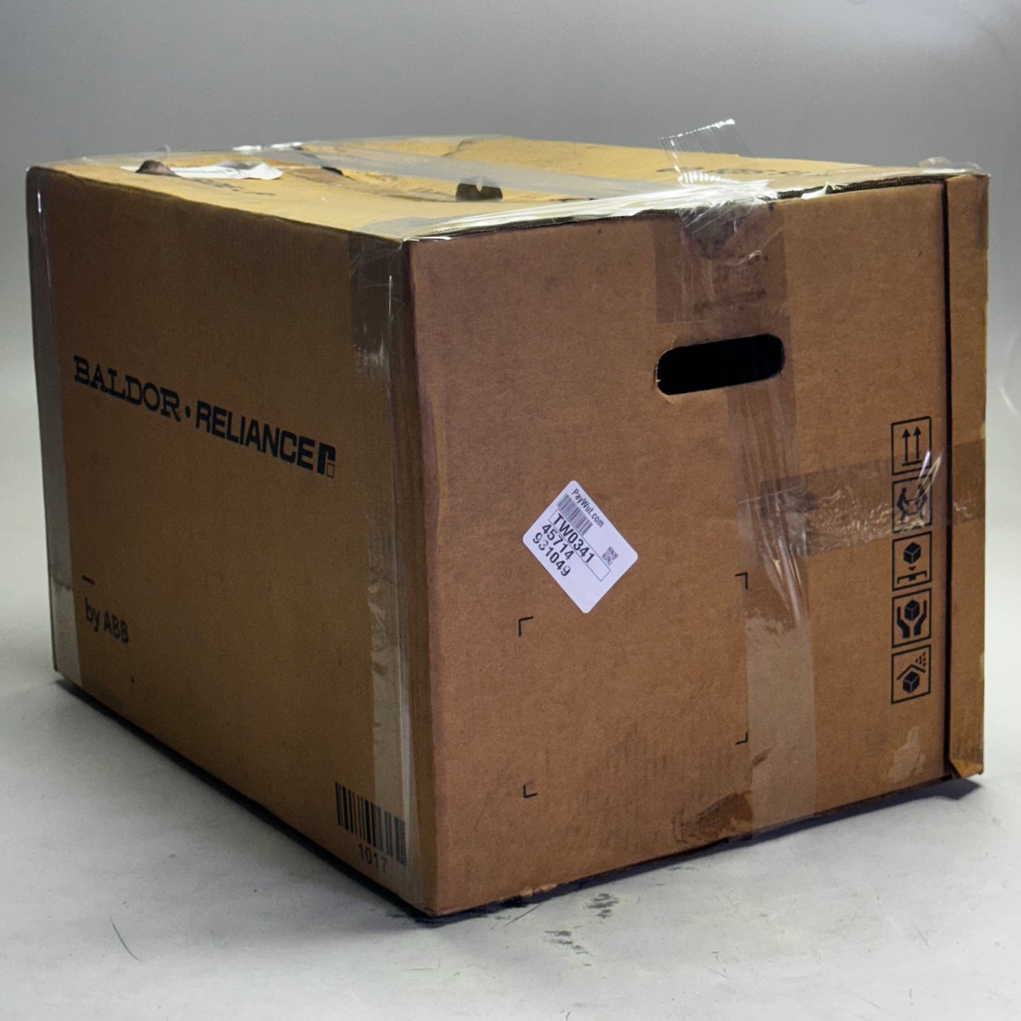 BALDOR RELIANCE Motor 230V/1HP 12"L x 6"W x 11"H Grey EC8100T8H1DF4