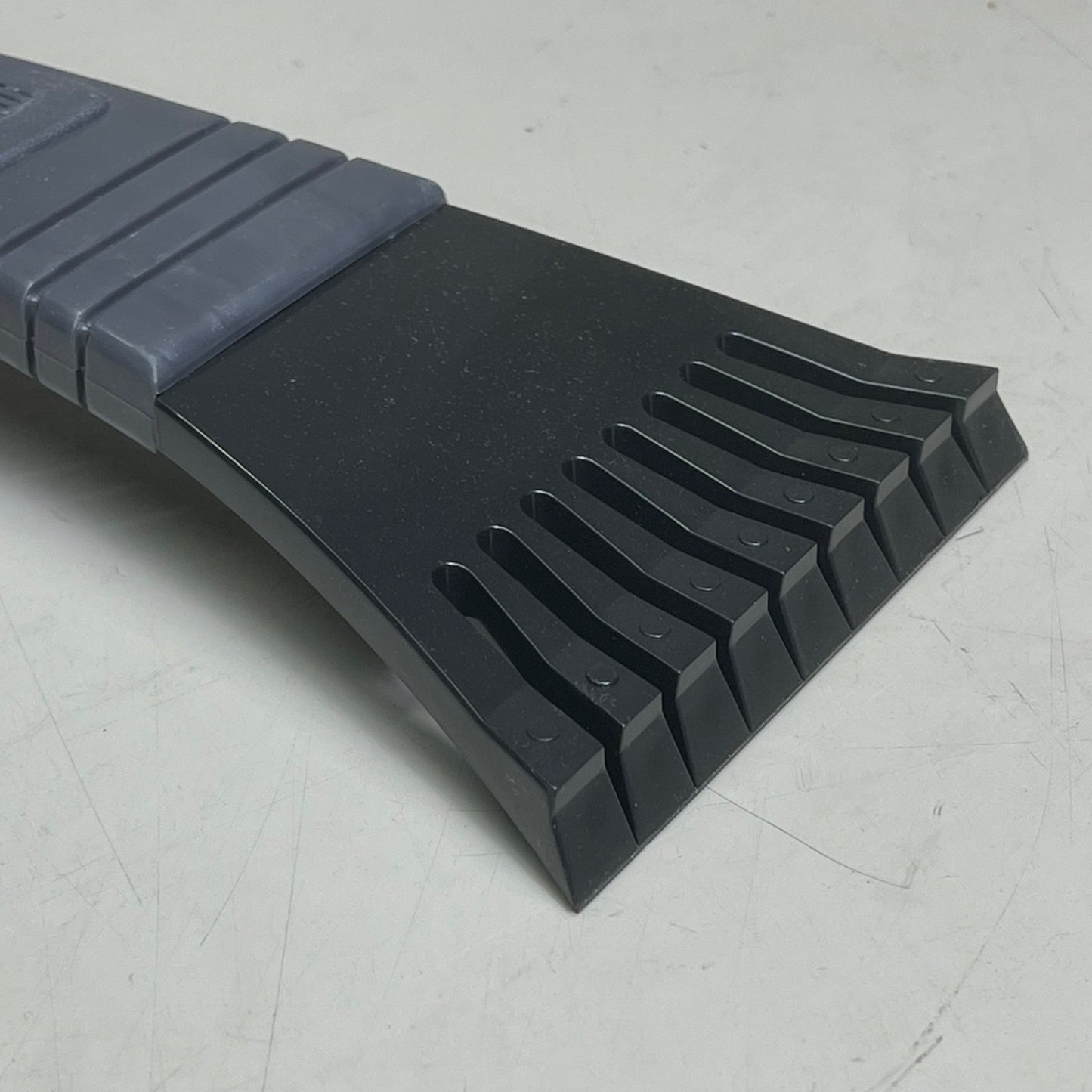 HOPKINS (2-PACK) SubZero Bear Claw Ice Scraper 10" 16721