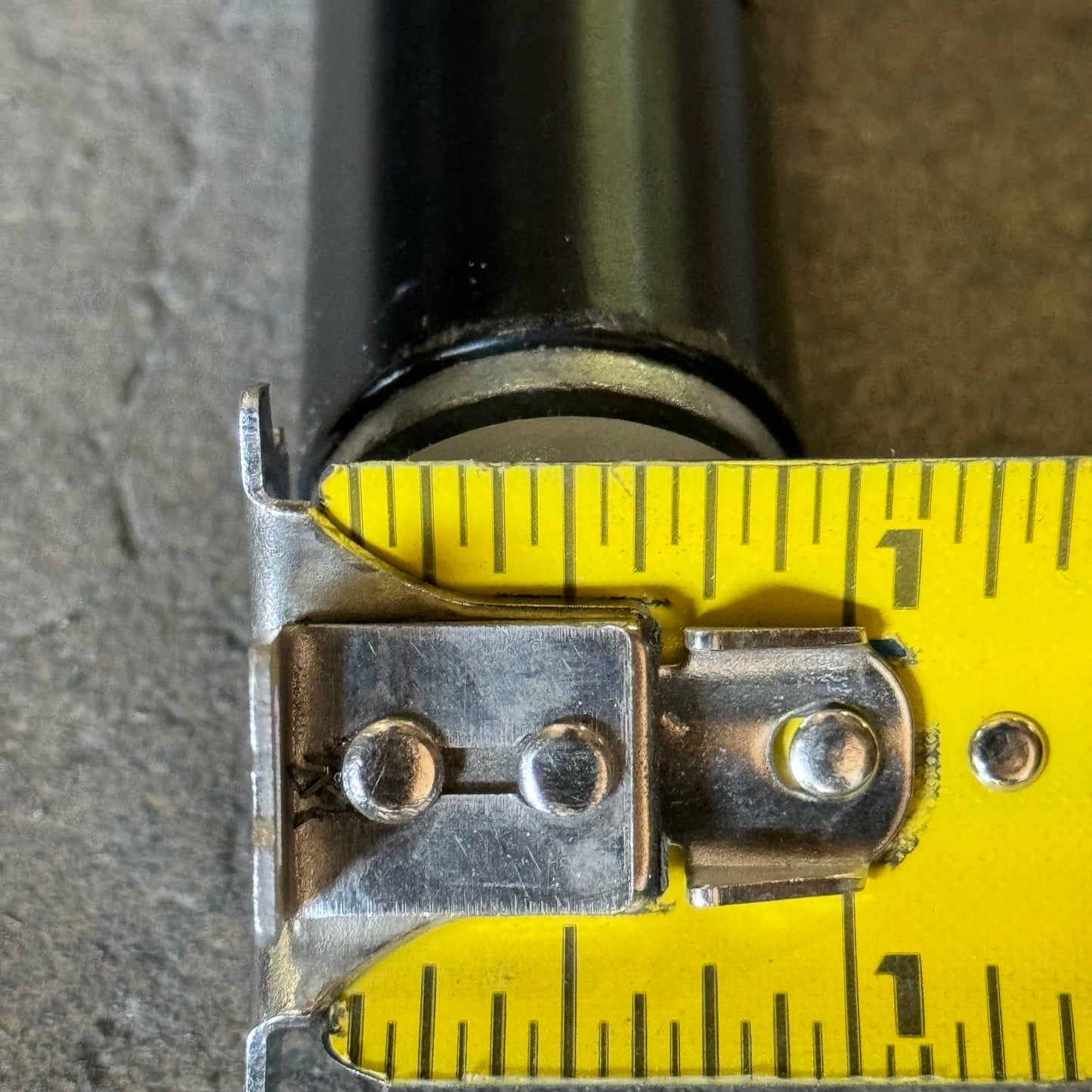 FOCUS FOODSERVICE (4 Pack) 54" Black Epoxy Posts FG054BK