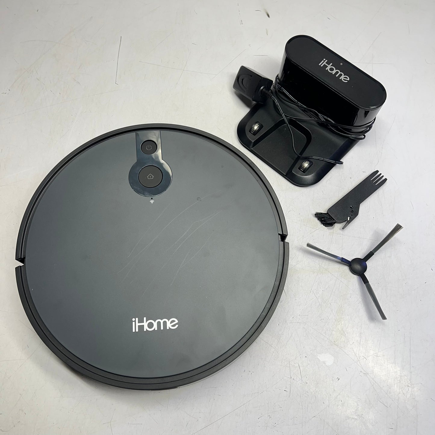 ZA@ IHOME Auto Vac Juno Robot Vacuum Mapping Technology Strong Suction  IHRV9 (As-Is-Return)