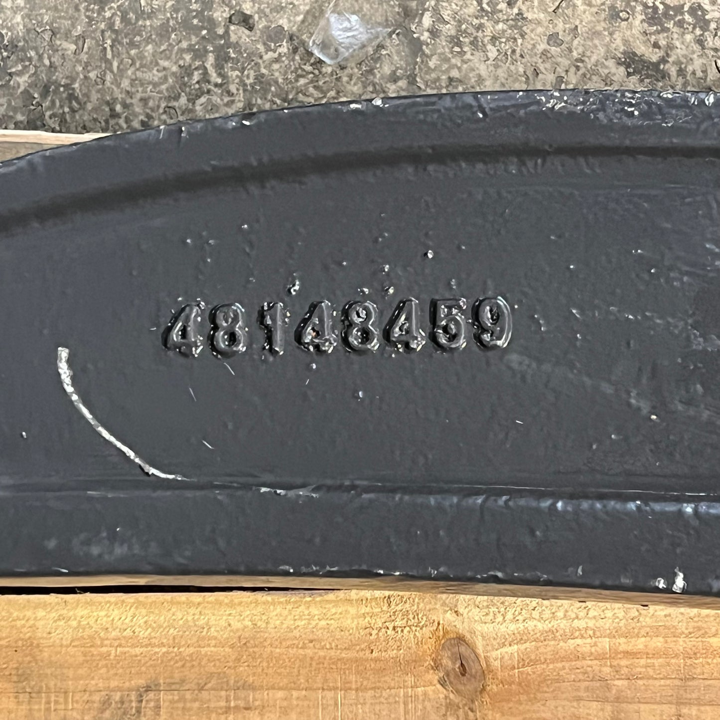 CNH INDUSTRIAL Genuine Parts Link Conrod for Compact Wheel Loaders Grey 51485476