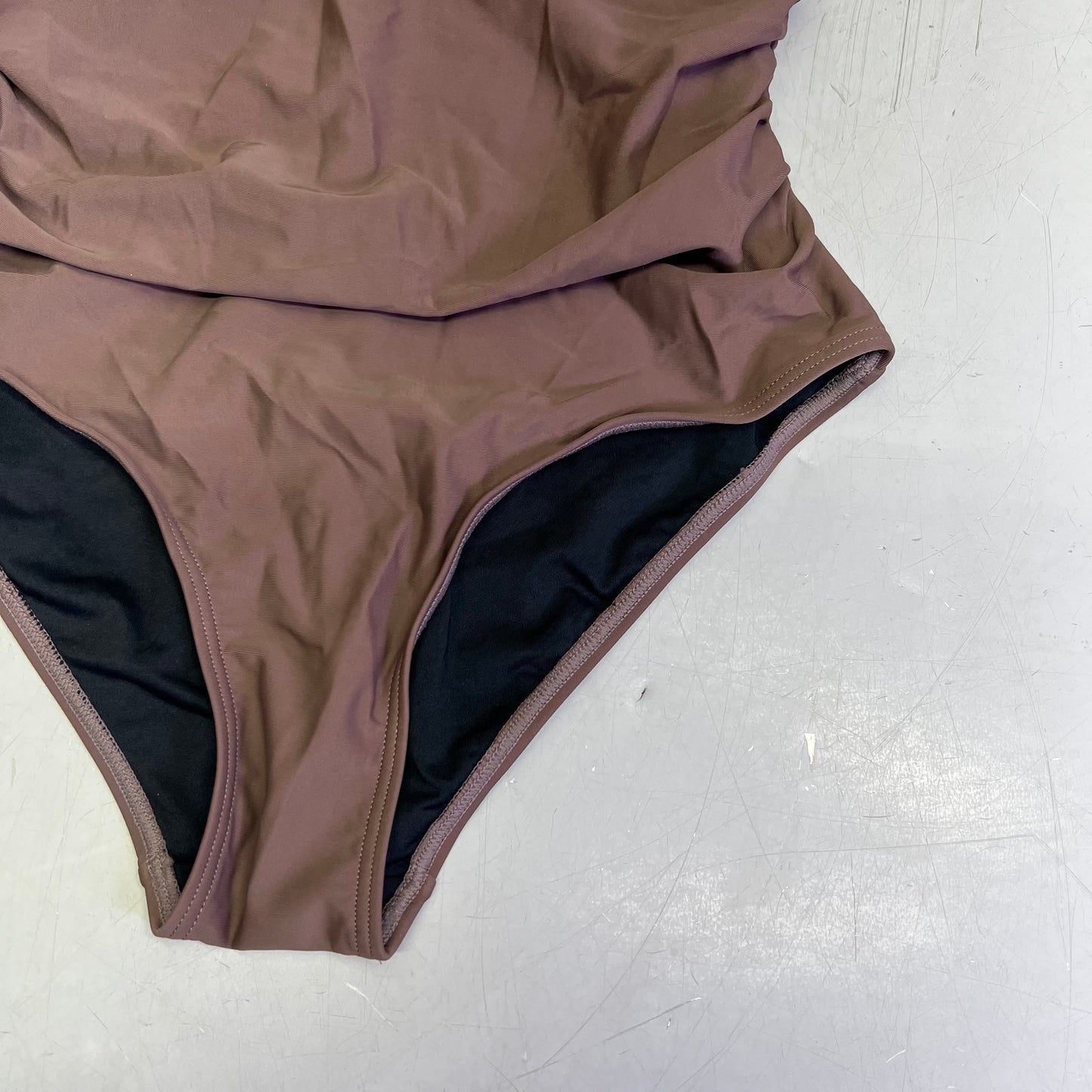 CHARMO Deep Scoop Neck Ruffle Cap Sleeve Swimsuit Women's Sz M Milk Chocolate