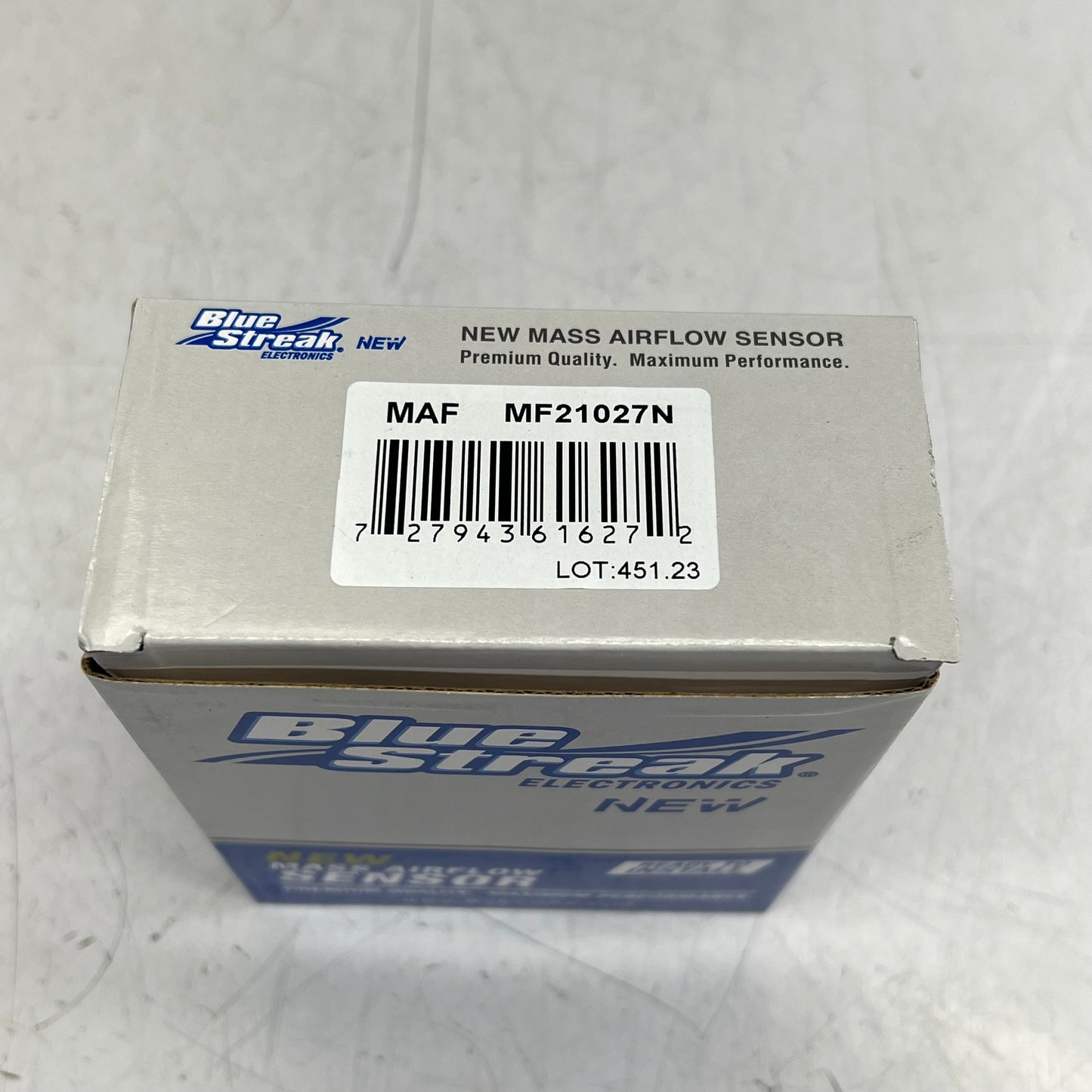BLUE STREAK Premium Quality Mass Airflow Sensor for Kia & Saab MF210227N