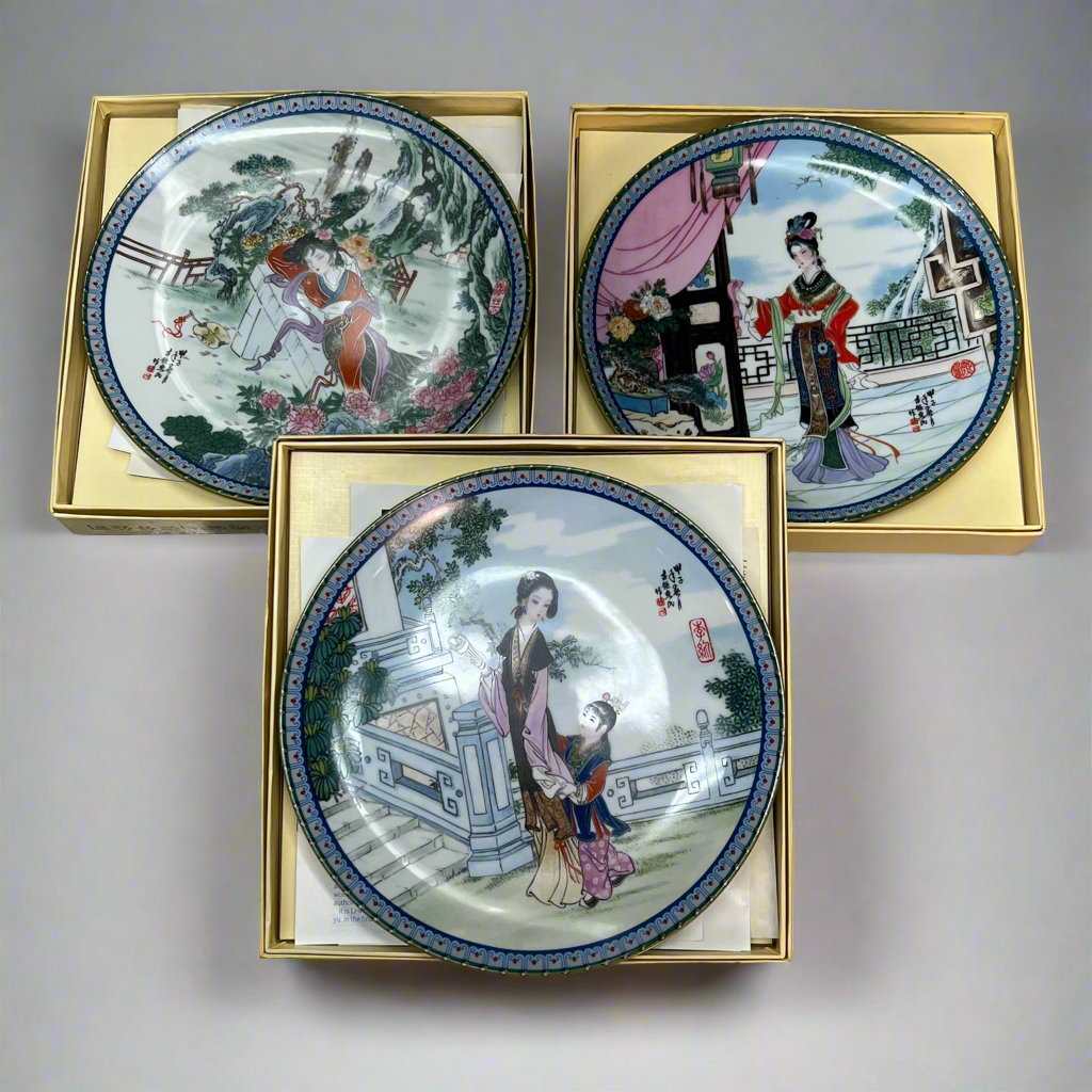 IMPERIAL JINGDEZHEN PORCELAIN  (FULL SET OF 12) Chinese Collectors Plates 8.5"d