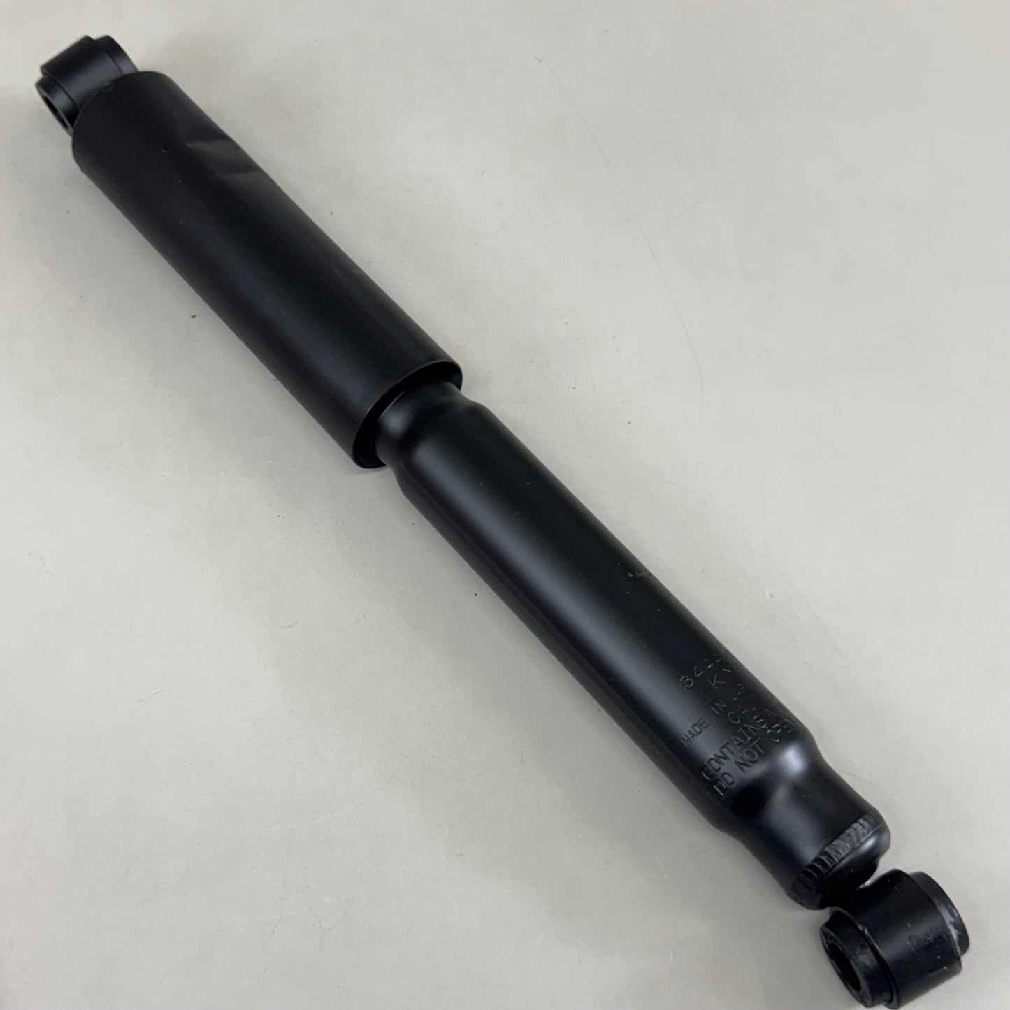 KYB Gas Shock Suspension Absorber For Jeep Black 344426 (New Other- (Distressed Packaging))