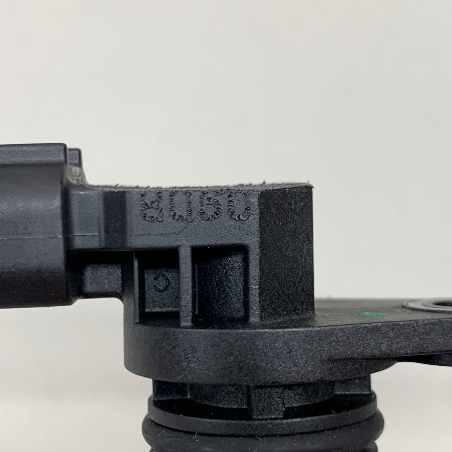 DENSO Engine Camshaft Position Sensor 196-6001