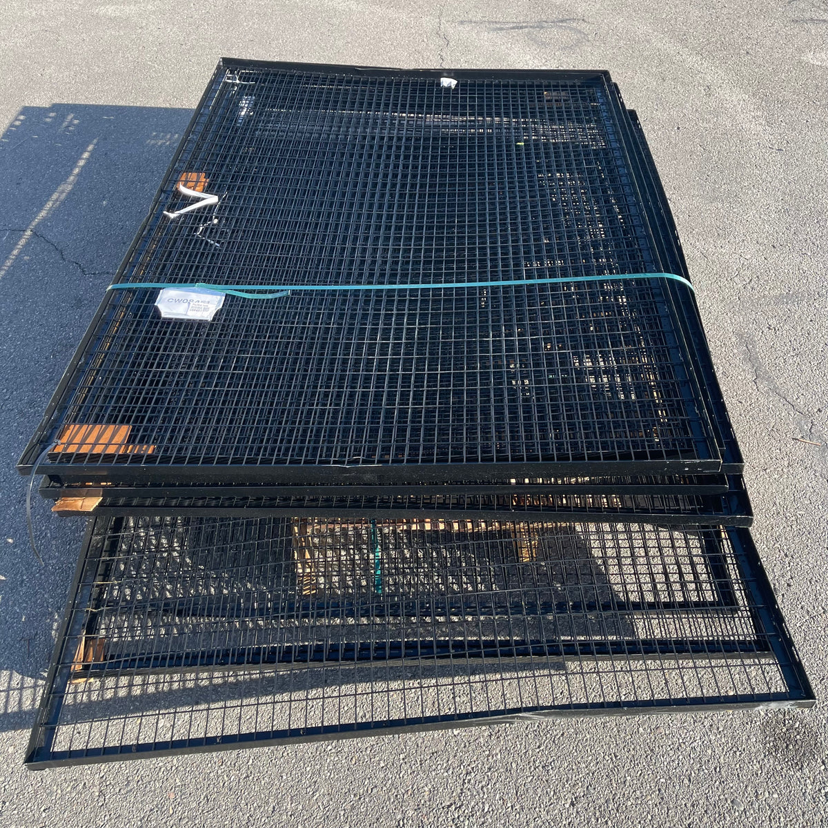 SAF-T-FENCE Wire Mesh Fence Panels 82"x58" Black (Good)