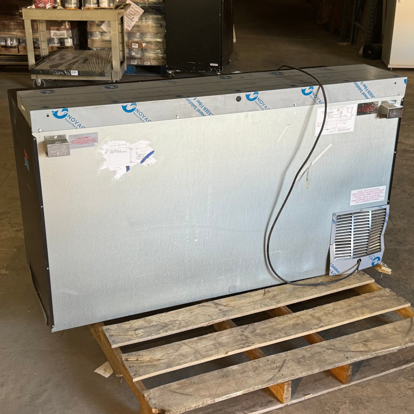 PERLICK Commercial Freezer Glass Chiller Mug Froster R290 115V FR60RT-3 (New Other, Slight Damage on Corner)