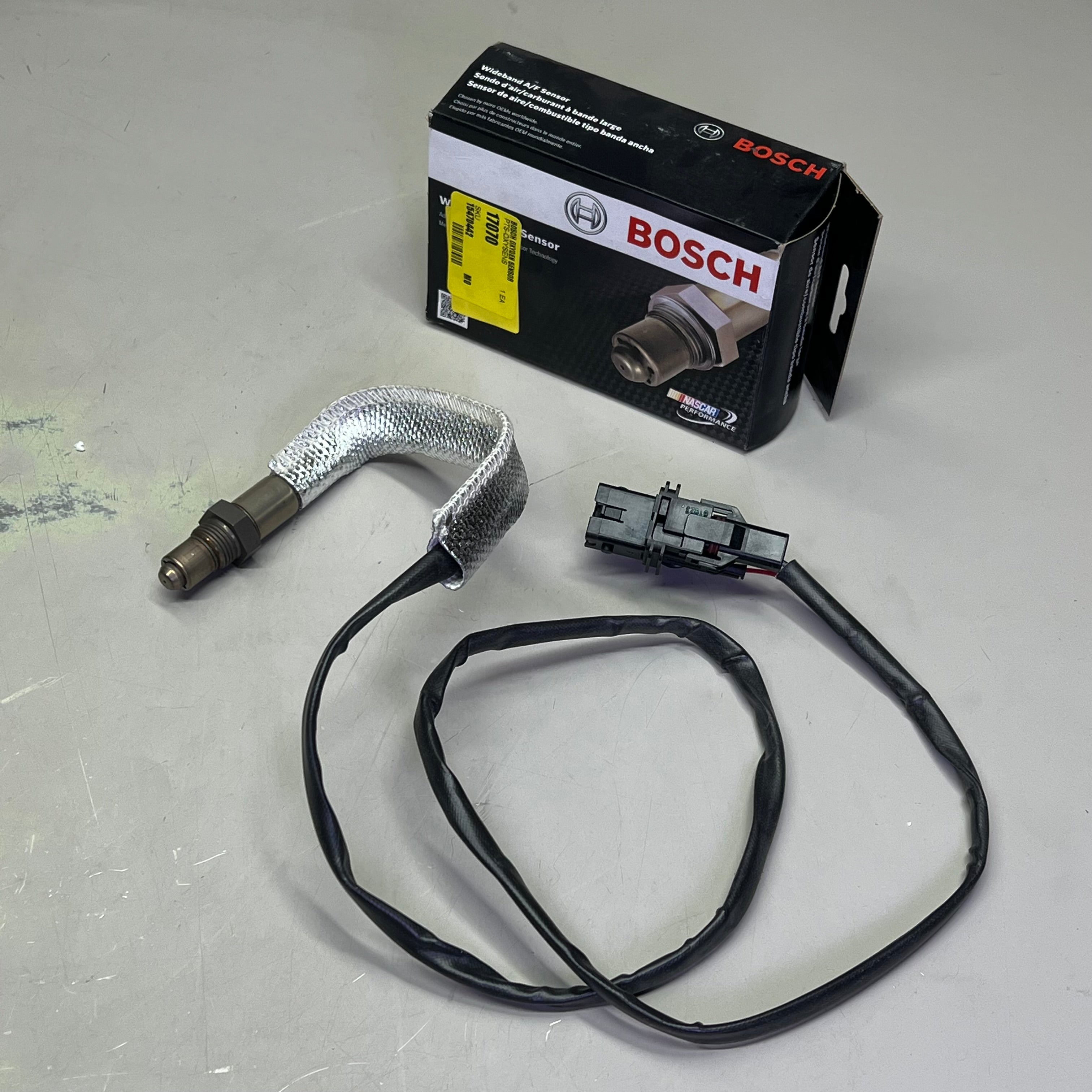 O2 Sensor Male Connector BOSCH Oxygen Sensor Male Connector Type For Volvo Vehicles 17007 – PayWut