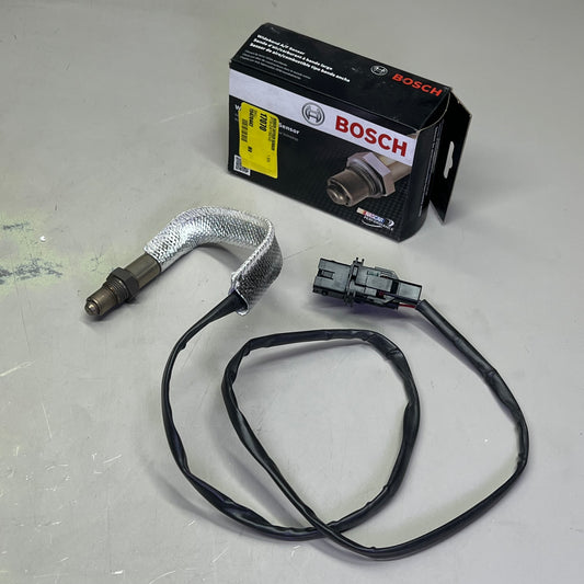 BOSCH Oxygen Sensor Male Connector Type For Volvo Vehicles 17007
