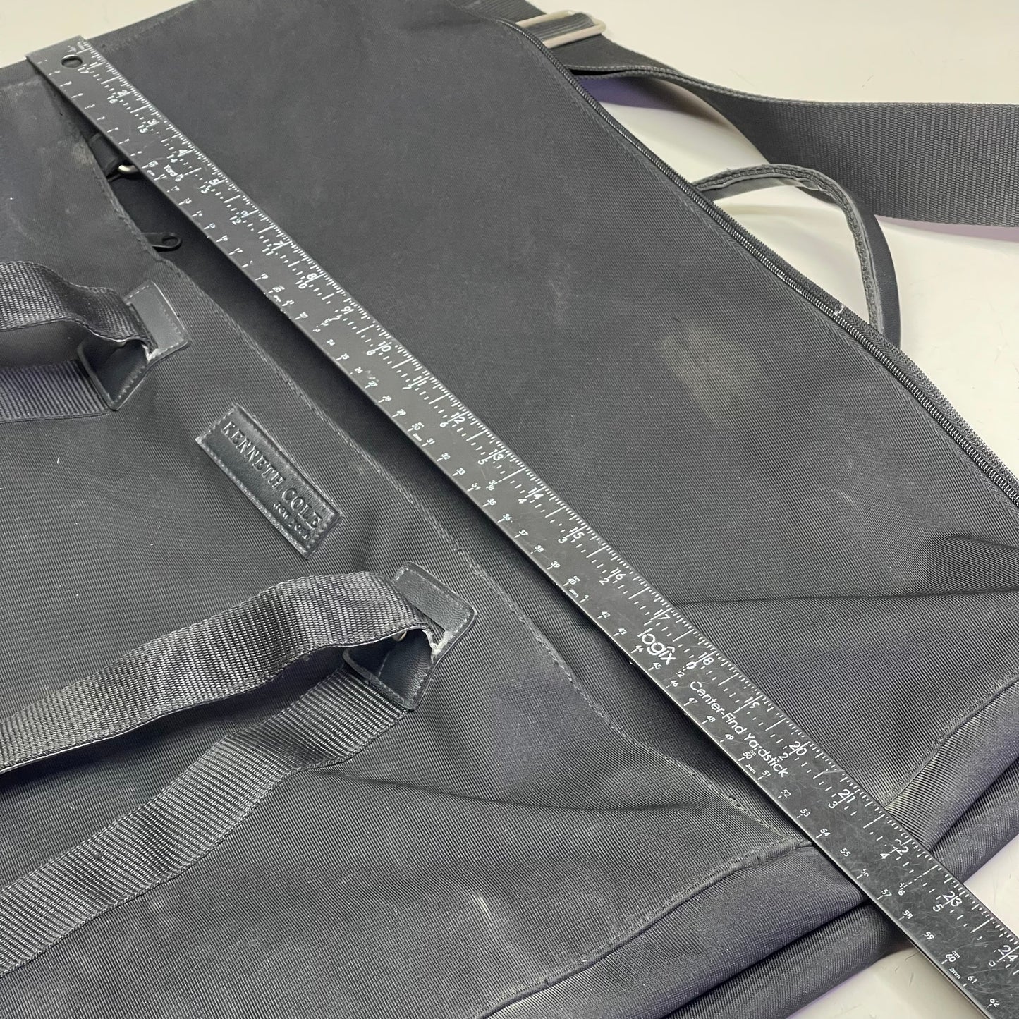 KENNETH COLE Travel/Overnight/Duffel Bag 22" x 22" x 10" Black