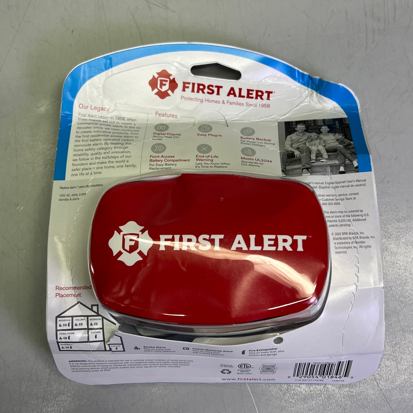 FIRST ALERT Carbon Monoxide Detector 85-Decibel Alarm & Backlit Display 1043691