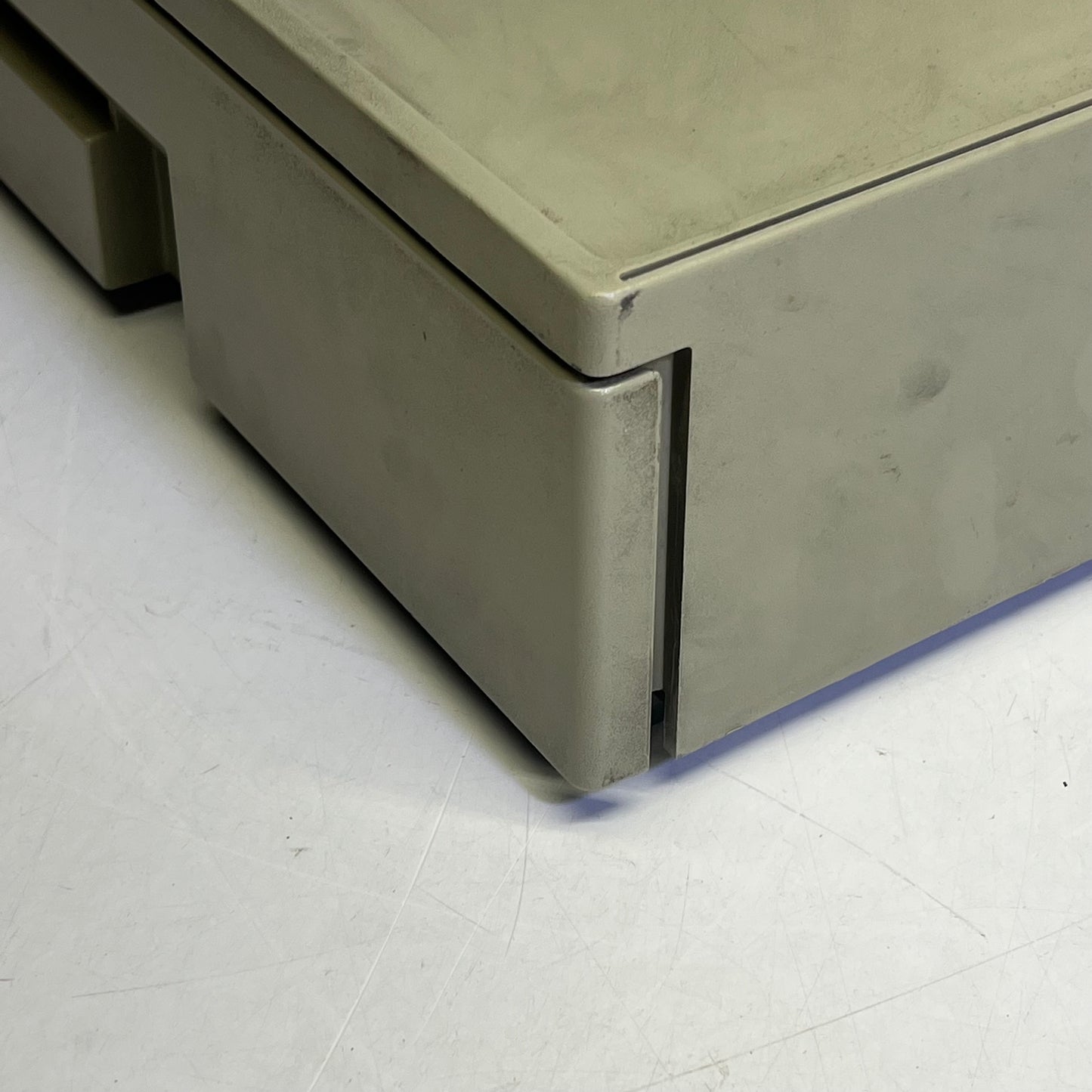 ZA@ IBM Cash Till Pop Drawer 20"x19"x4" Tan (Pre-Owned)