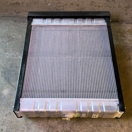 RCP Industrial Cooling Unit For Heavy Duty Machinery 32"x24"x11" 39600037